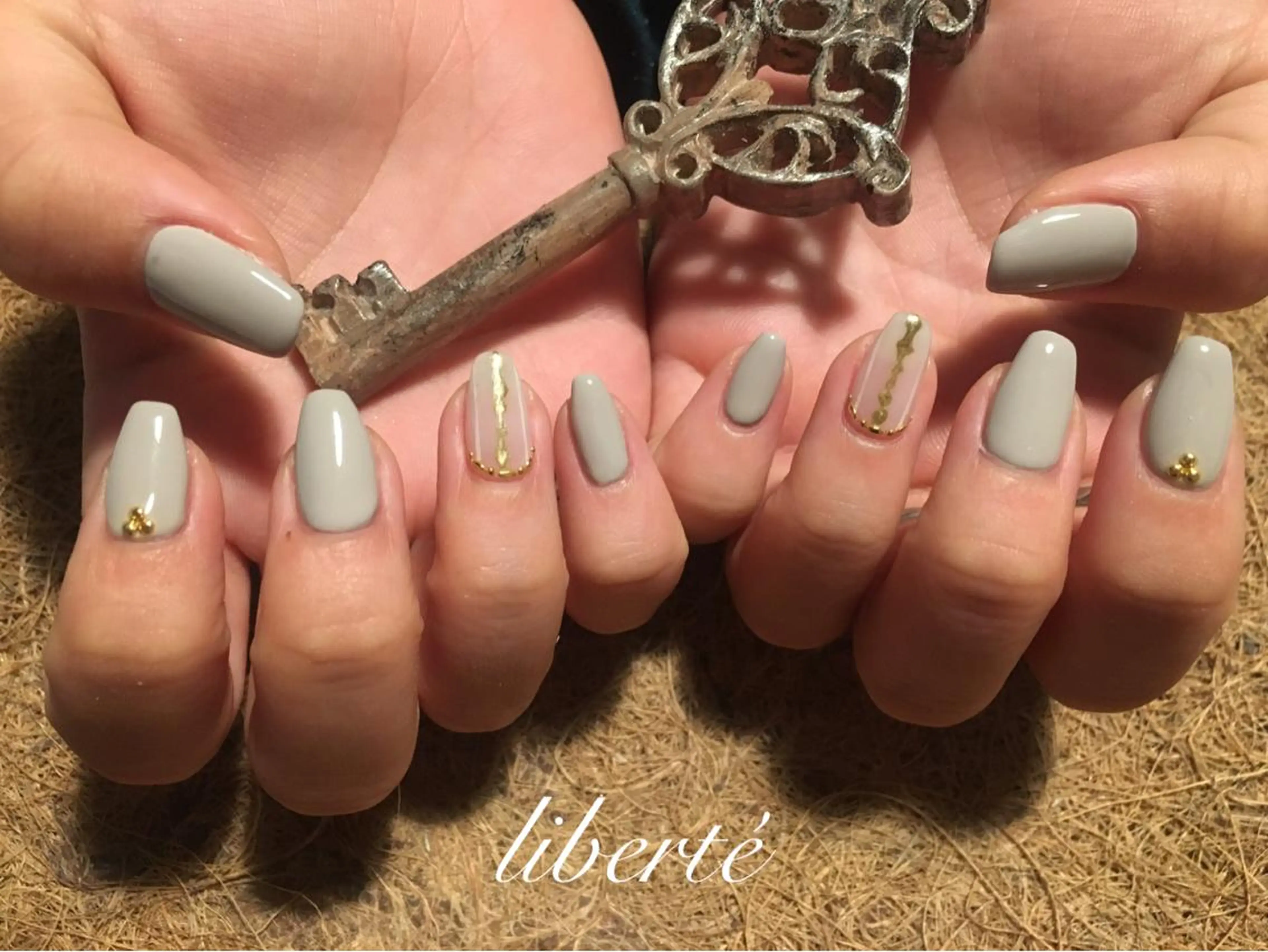 ネイル liberté (リベルテ)のネイルデザイン