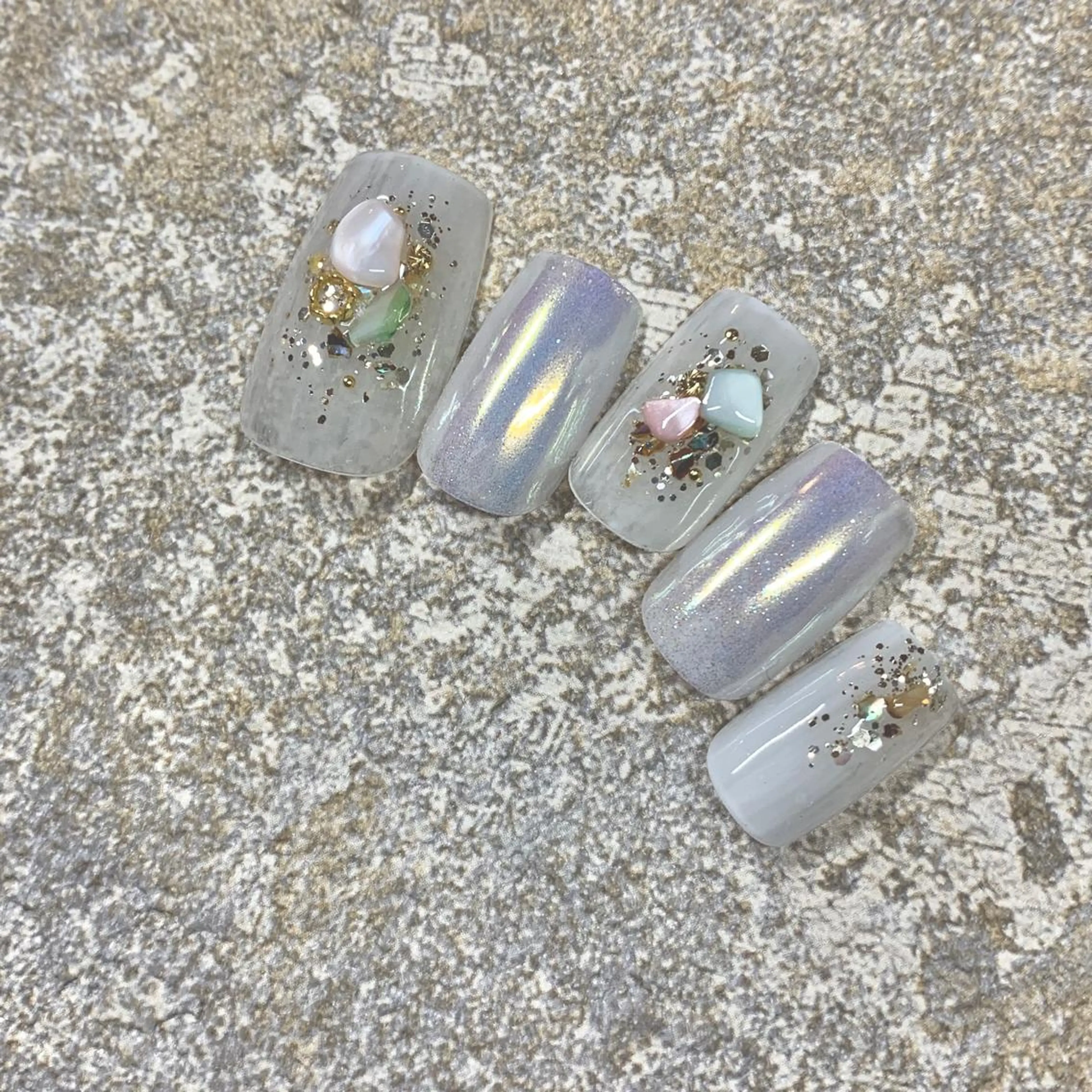 ネイル Nes.nail所属・🌼Nomura Yuko🌷のネイルデザイン