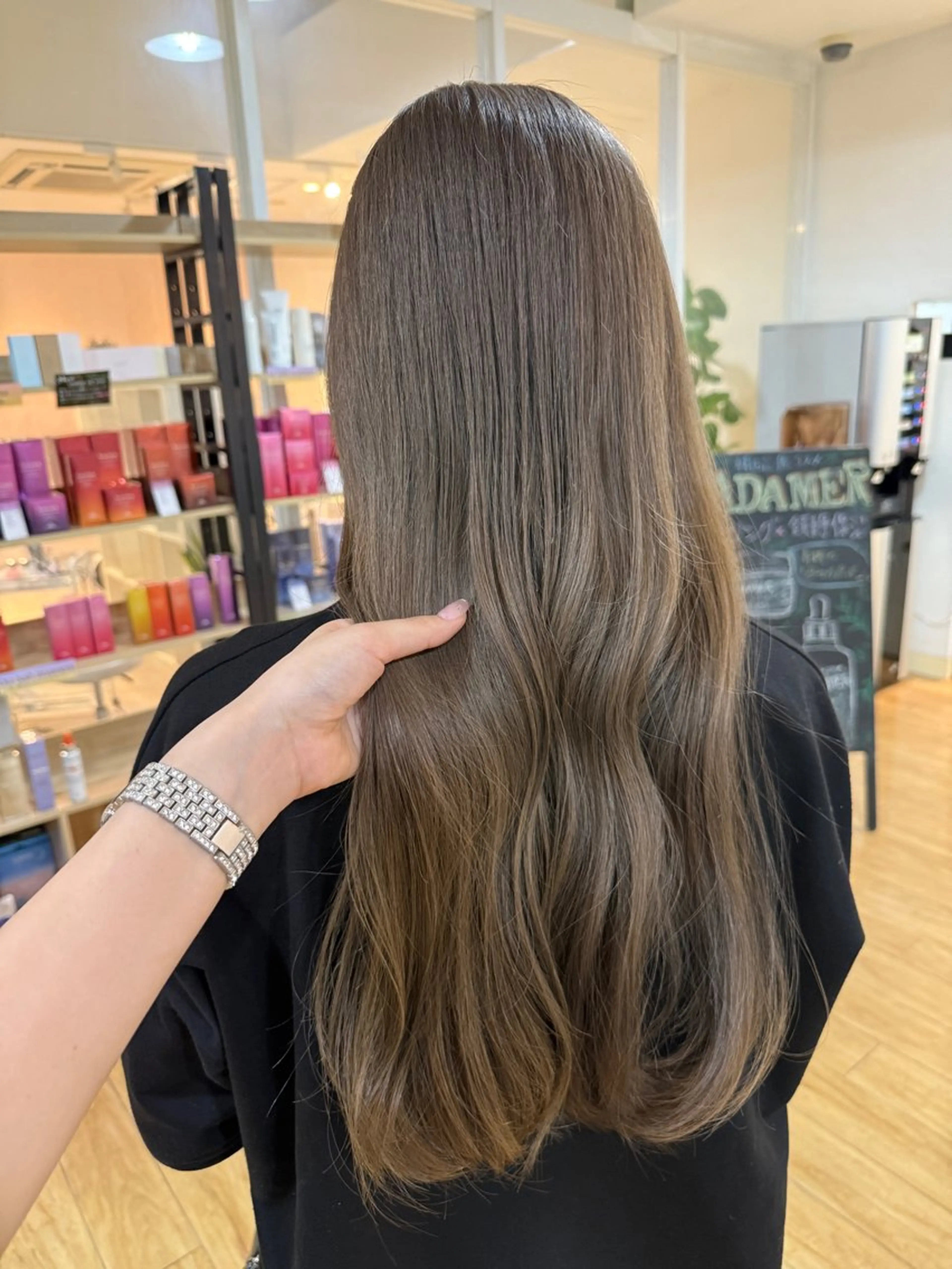 ロング カラー カット ヘアカラー トリートメント 鹿児島 聖来のヘアスタイル