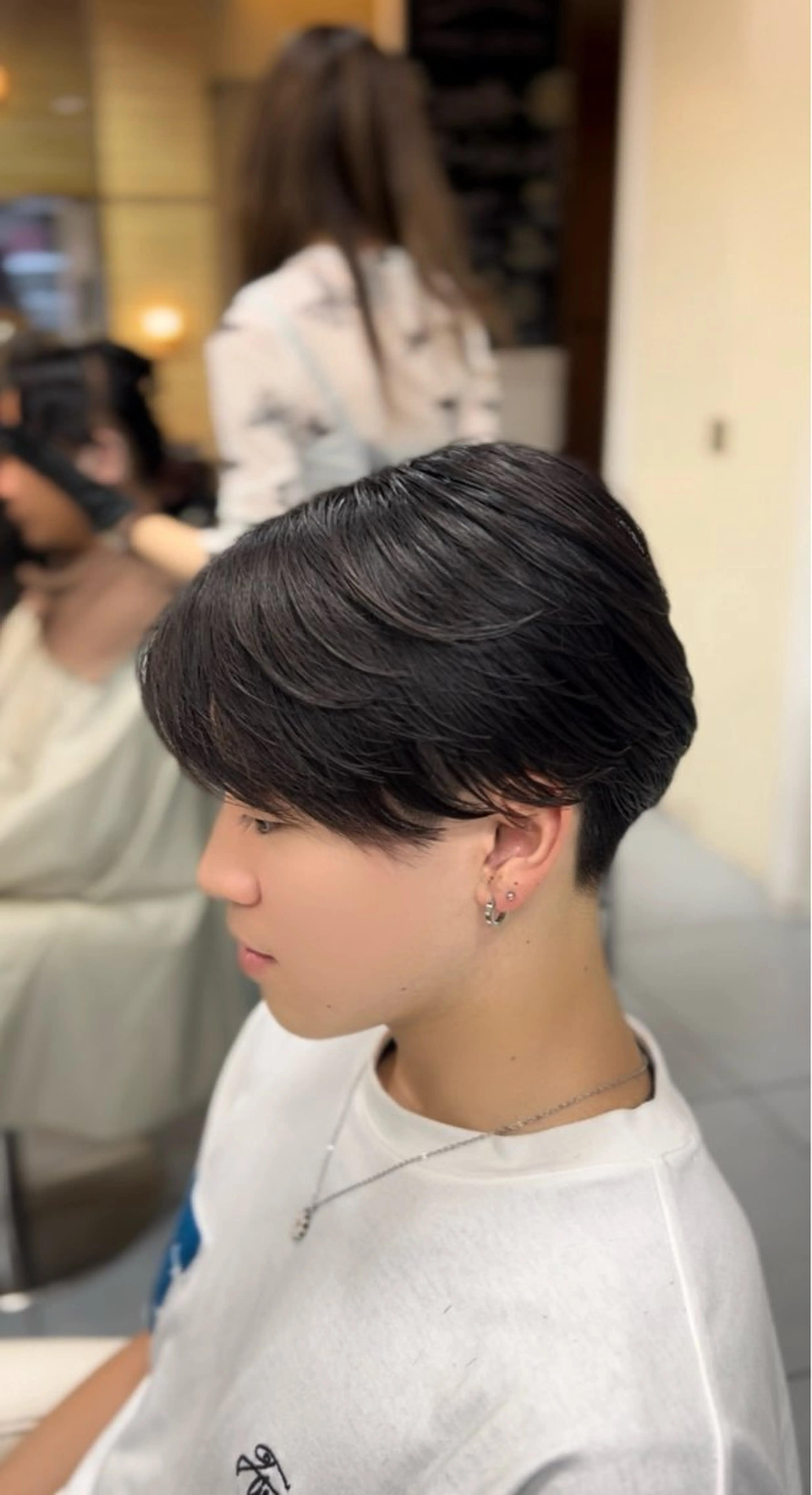 ショート パーマ メンズ センターパート マッシュ メンズショート ツーブロック 刈り上げ 縮毛矯正 🔮メンズ縮毛矯正 毛流れパーマ💎竹永のヘアスタイル