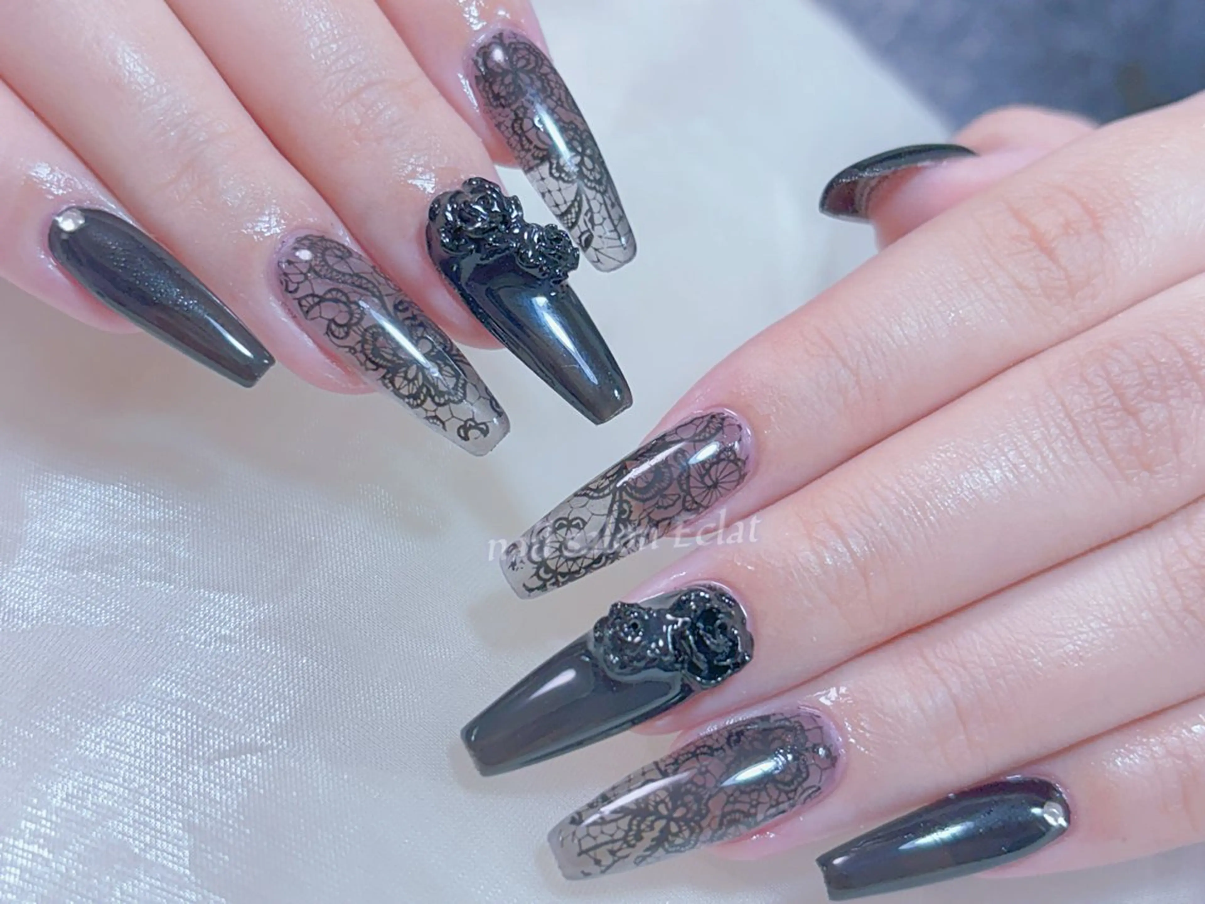 ネイル ネイルサロンエクラ 🫧Shizukaのネイルデザイン