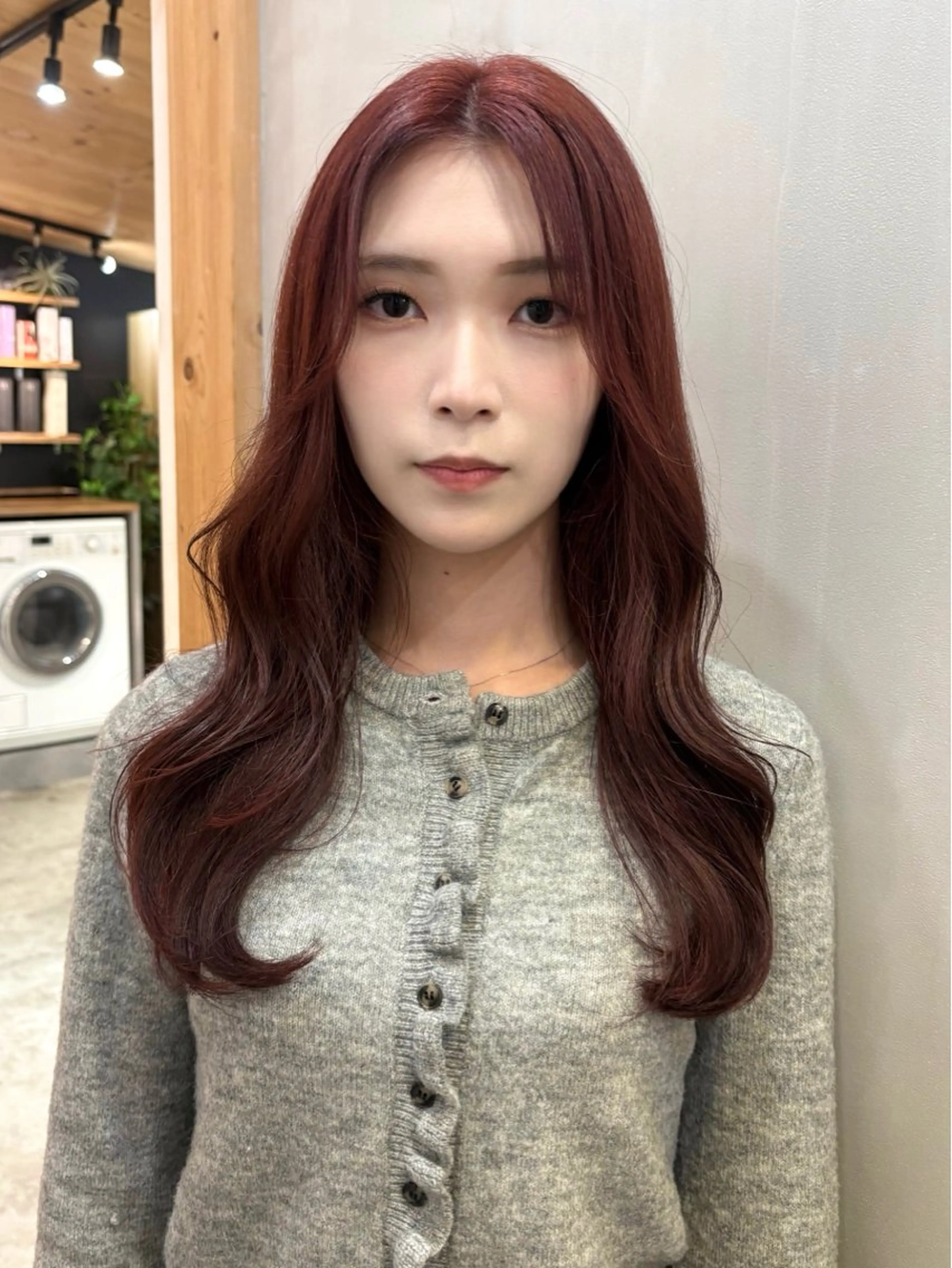 ロング ヘアカラー 🫐寒色系カラー 🫐ヤマナカリリカのヘアスタイル