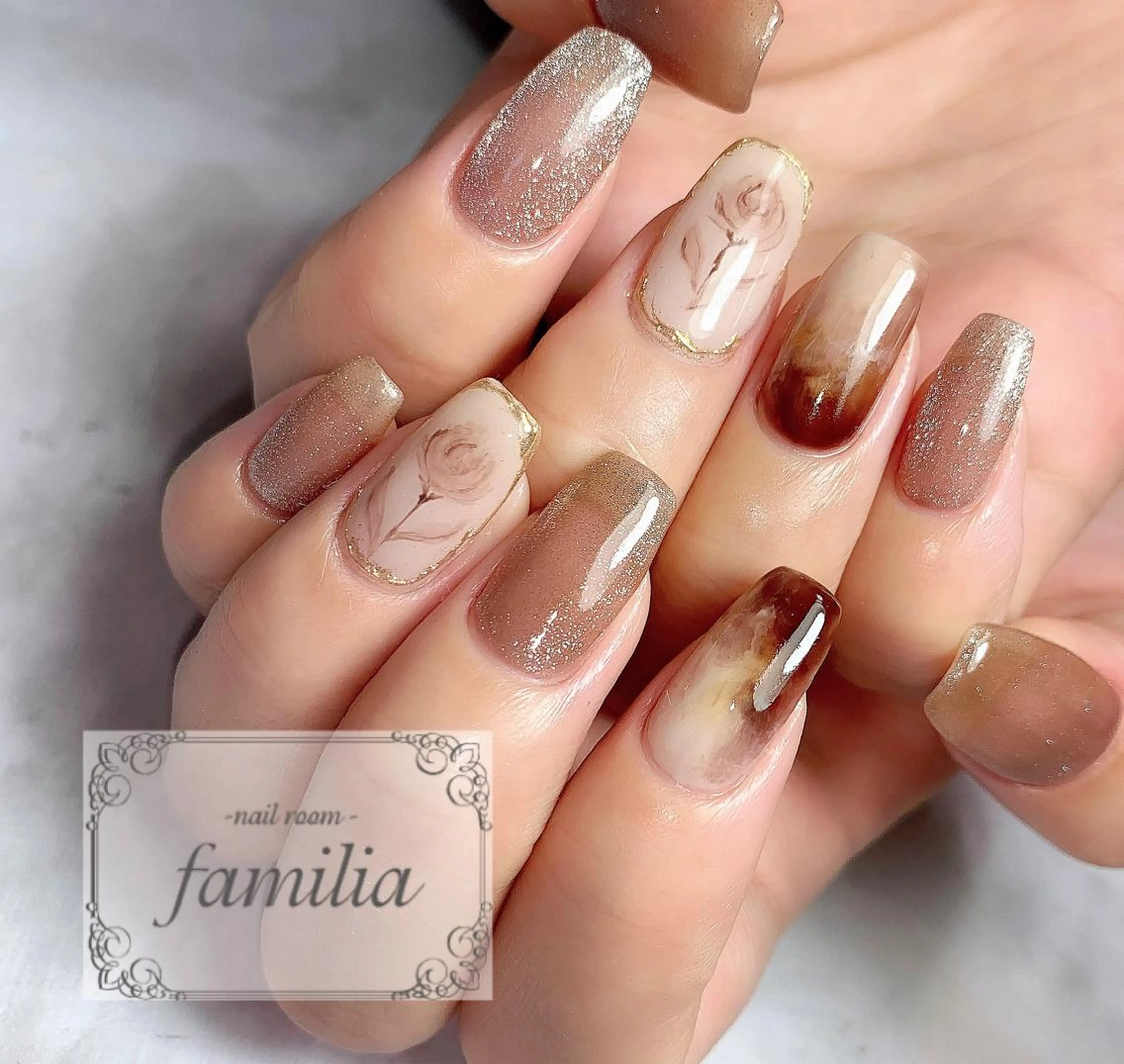 ネイル アートネイル マグネットネイル ハンドネイル -nailroom- familiaのネイルデザイン
