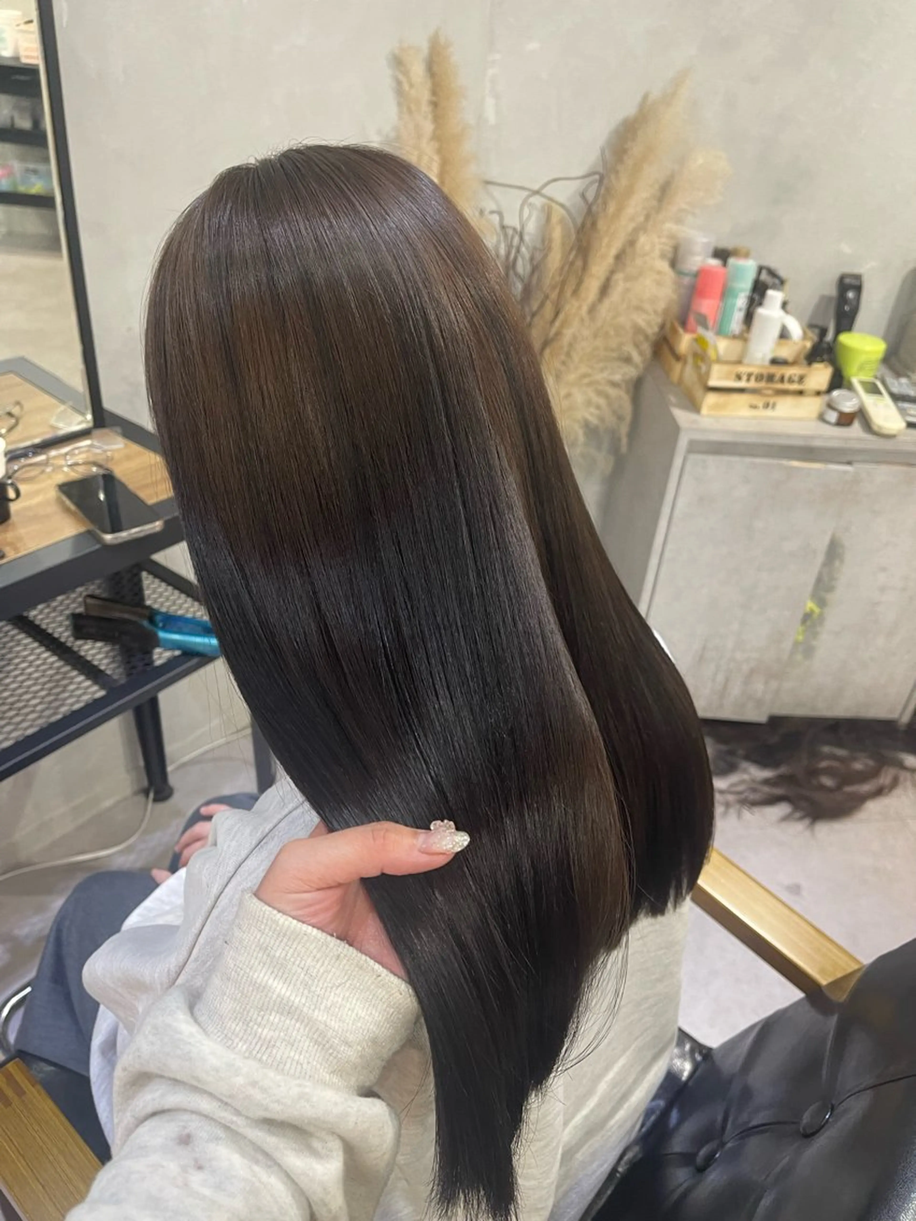 カット＋リタッチカラー＋オージュアトリートメントの写真