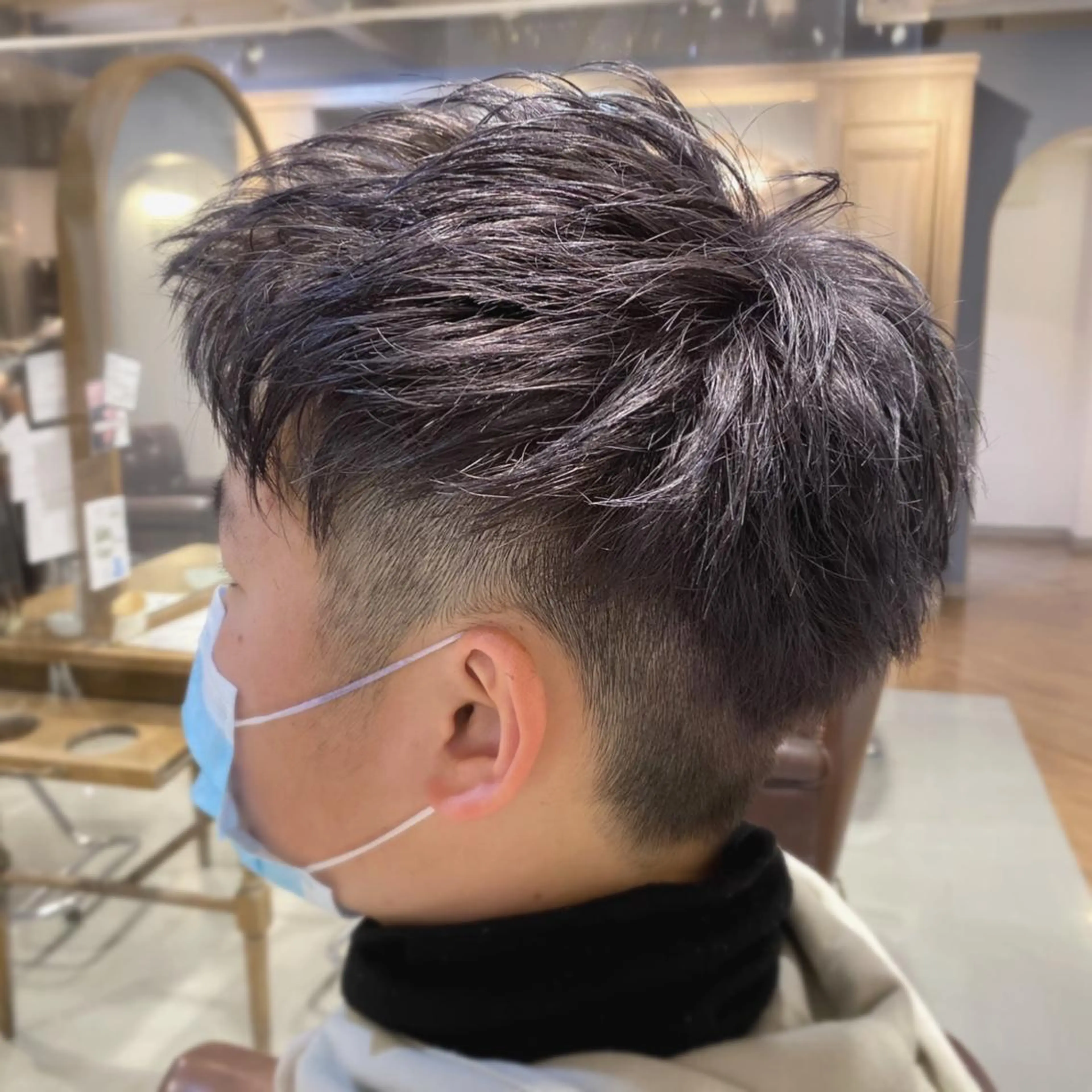 ショート カラー メンズ メンズパーマ 西條真治のヘアスタイル