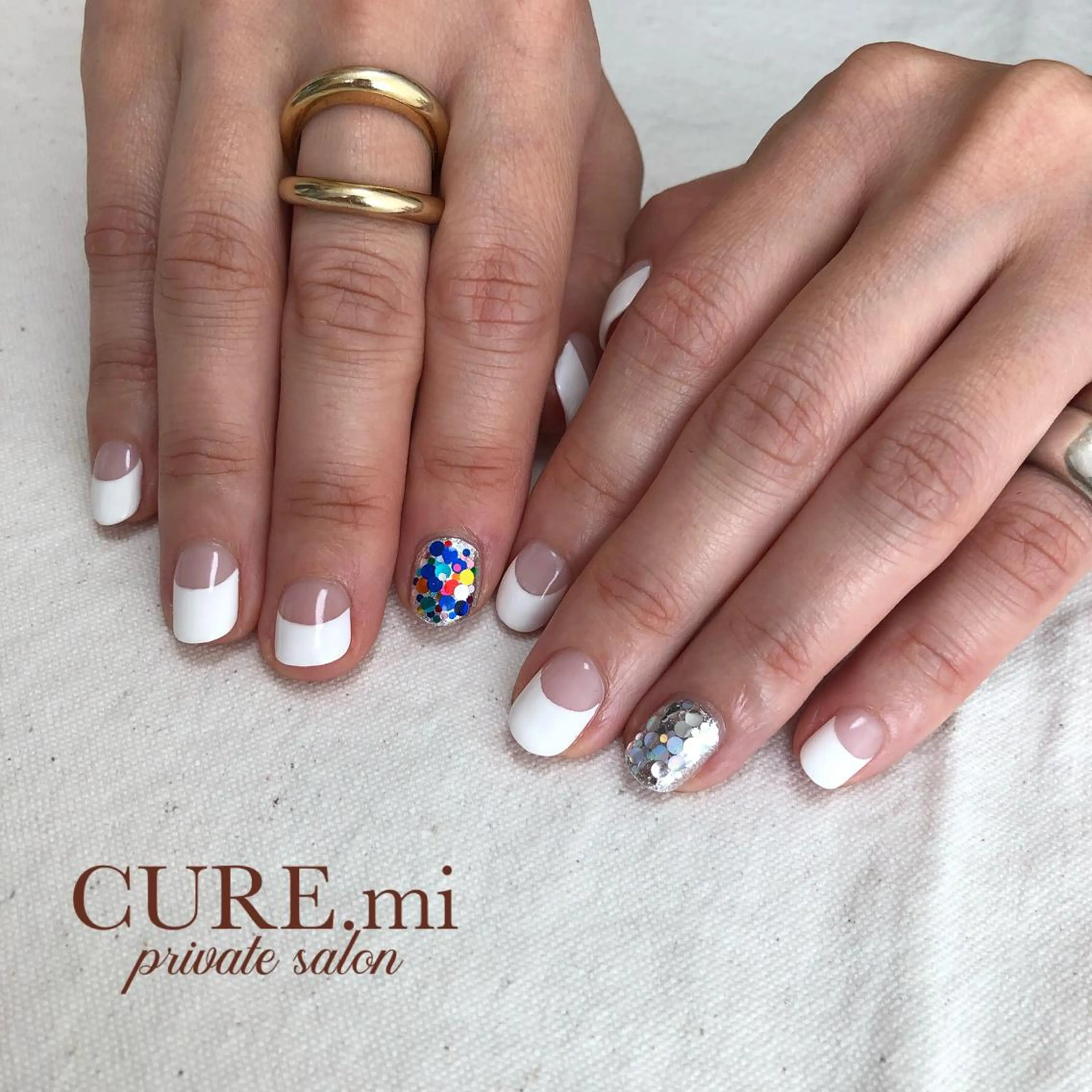 ネイル フレンチネイル ホログラムネイル ハンドネイル ハンドケア 伊藤 美香のその他イメージ