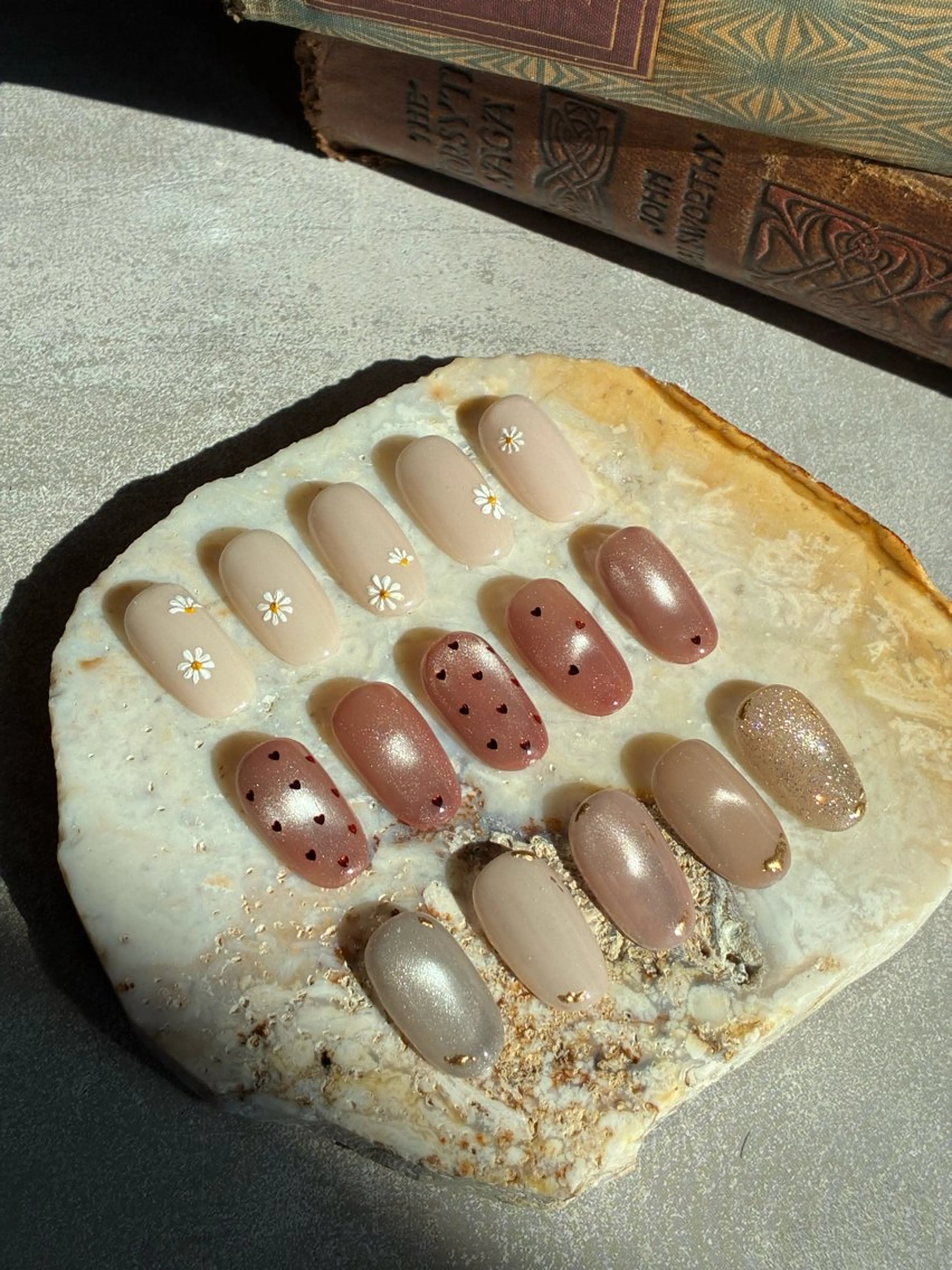 ネイル ハンドネイル intheForest所属・Koga Rieのネイルデザイン