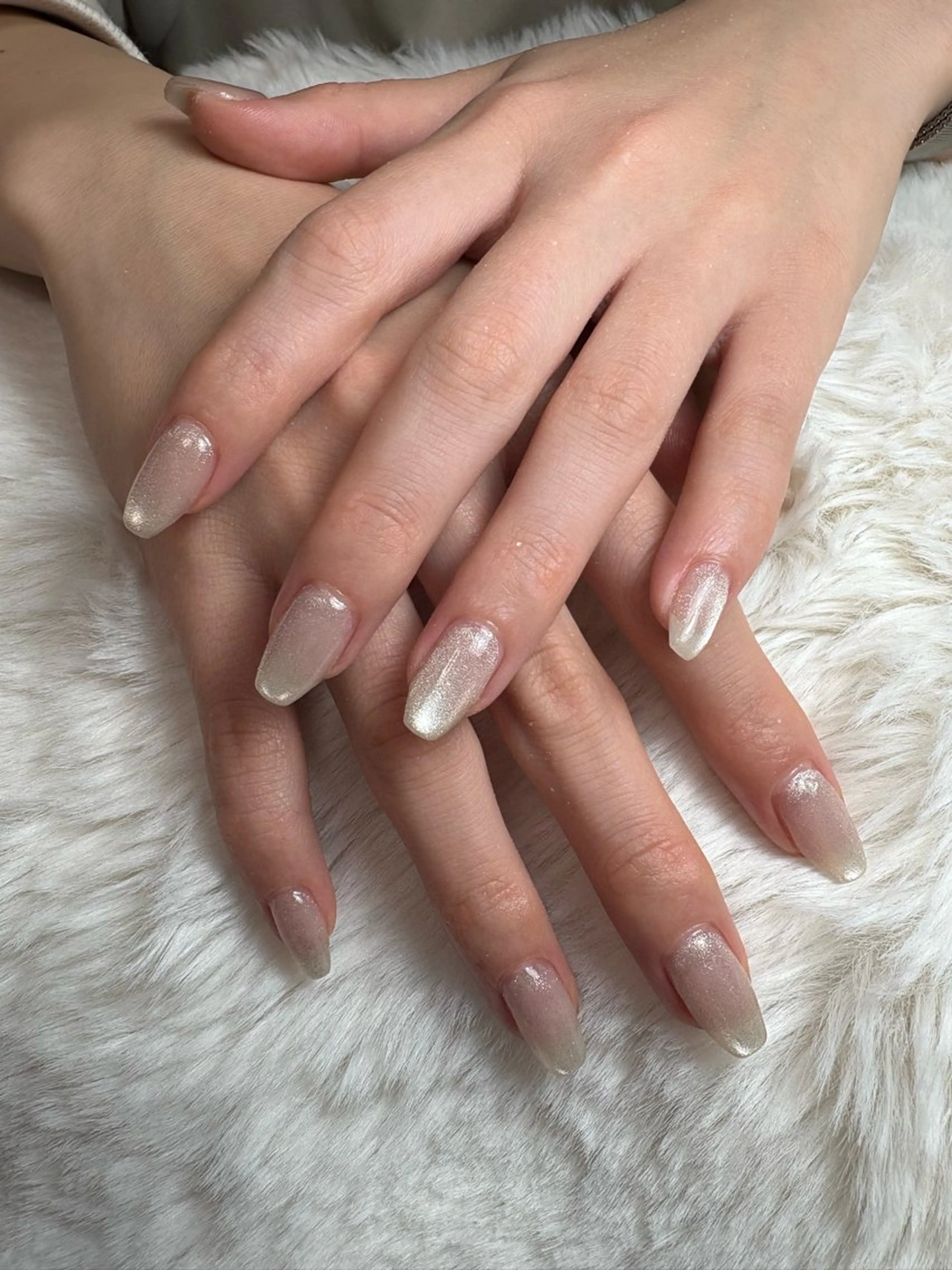 ネイル 黒須莉奈 IRYのネイルデザイン