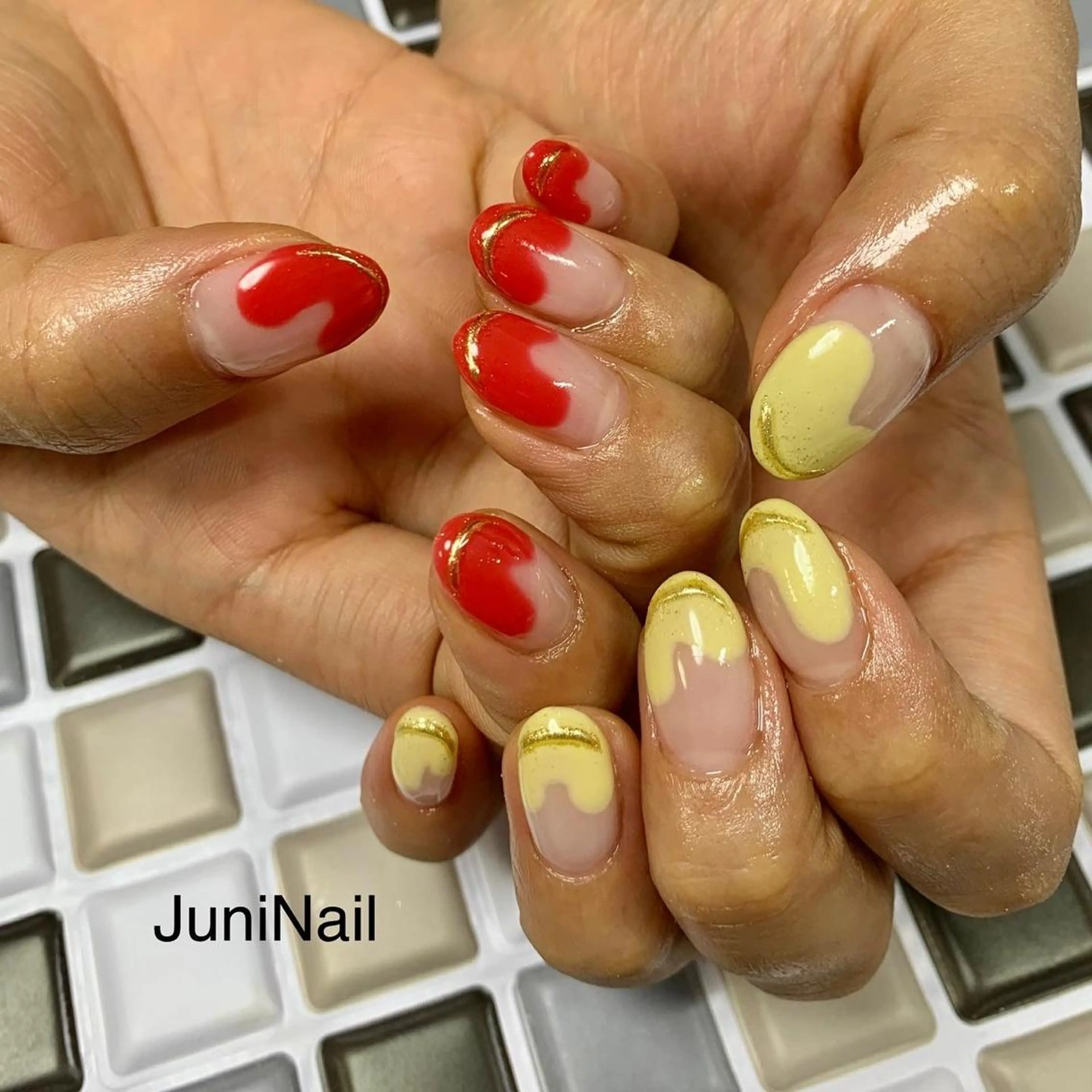 ネイル オーロラネイル クリアネイル 成人式 フラッシュネイル フレンチネイル ハンドネイル JuniNail 주니네일🇰🇷suのネイルデザイン