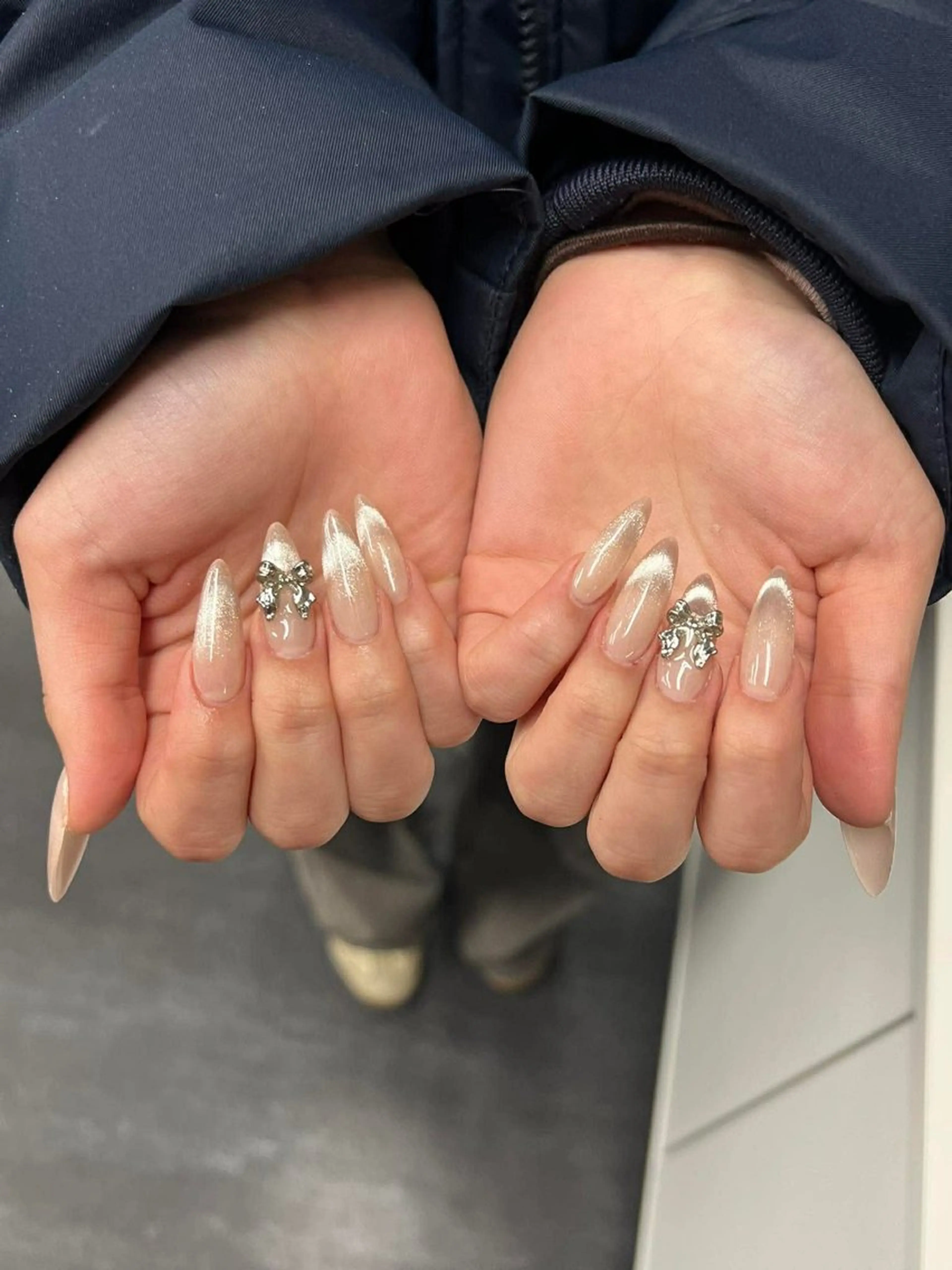 ネイル フレンチネイル マグネットネイル マグネットフレンチ ネイルチップ SORA ANA.CHUOのネイルデザイン