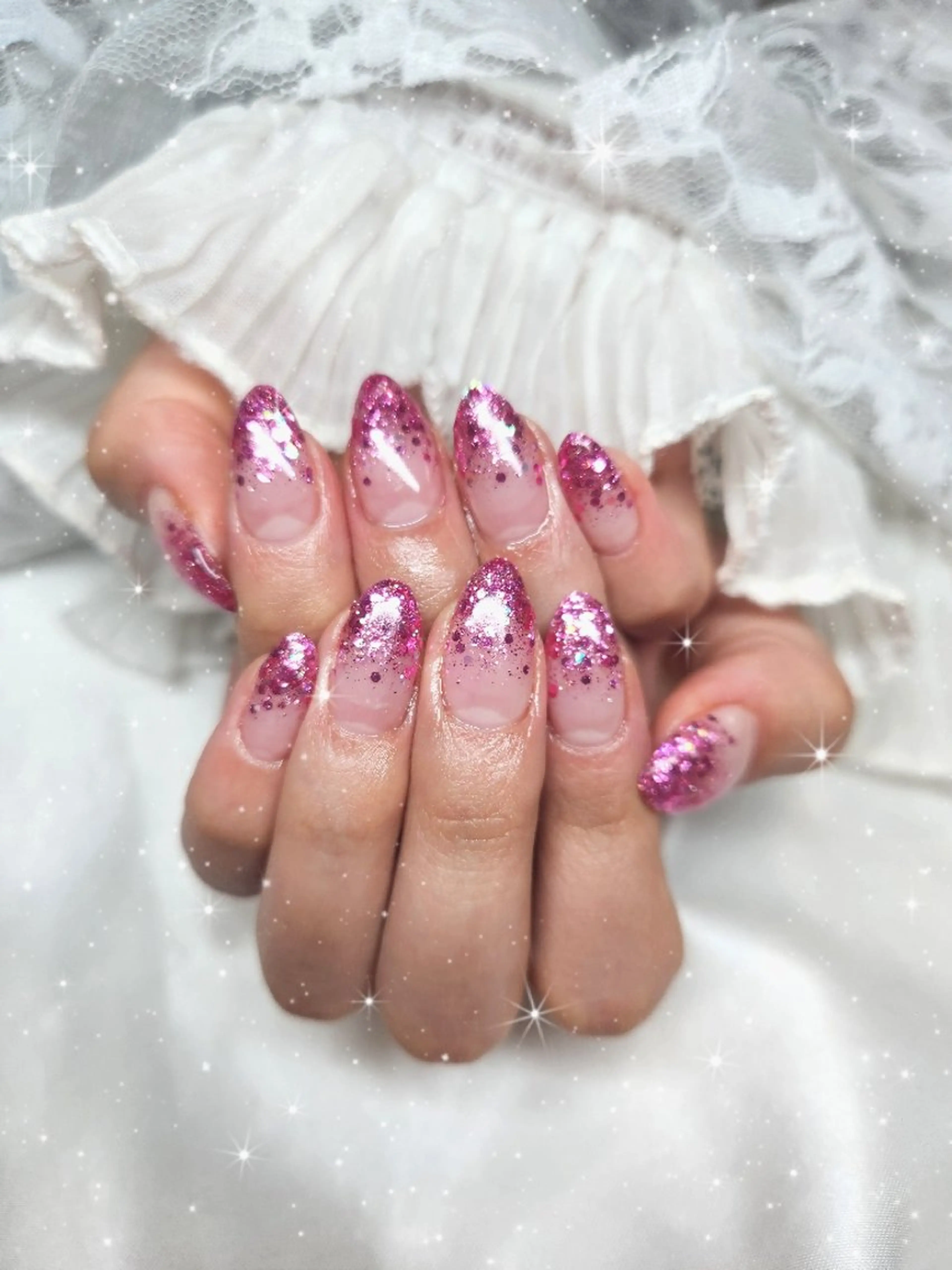 ネイル グラデーション キラキラネイル 韓国ネイル ラメ(グリッター) ラメグラデーション nailsalon sissy所属・sissy hatsuneのネイルデザイン