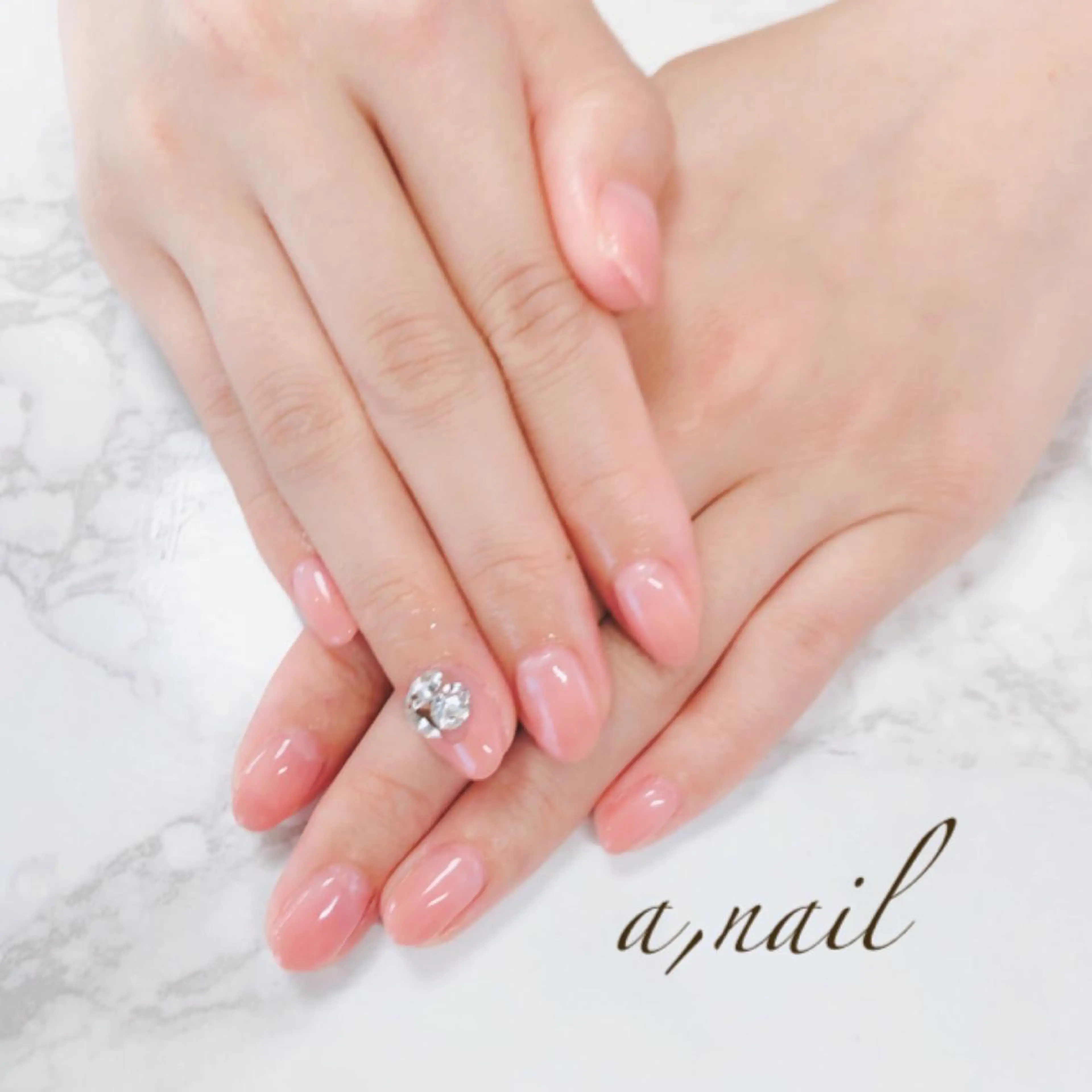 ネイル フットネイル ジェルネイル グラデーション オフィスネイル ワンカラーネイル ハンドネイル ネイルサロン エーネイルのネイルデザイン