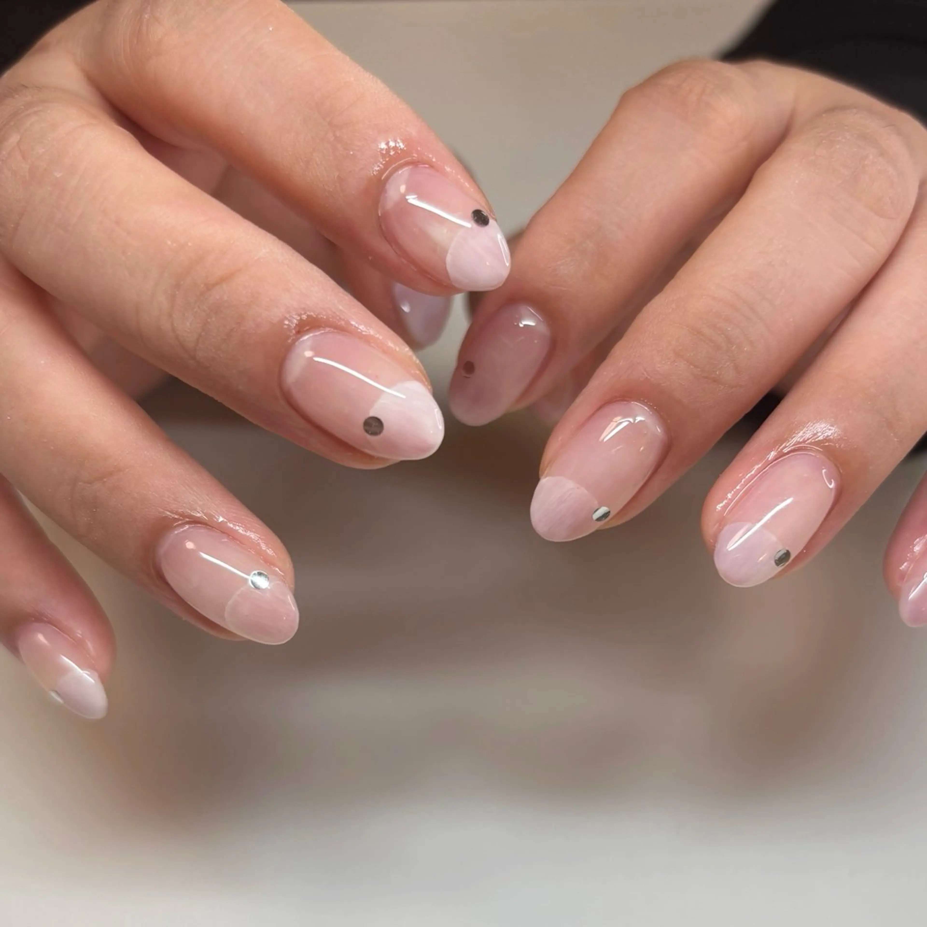ネイル moi nail ˙⋆.˚のネイルデザイン