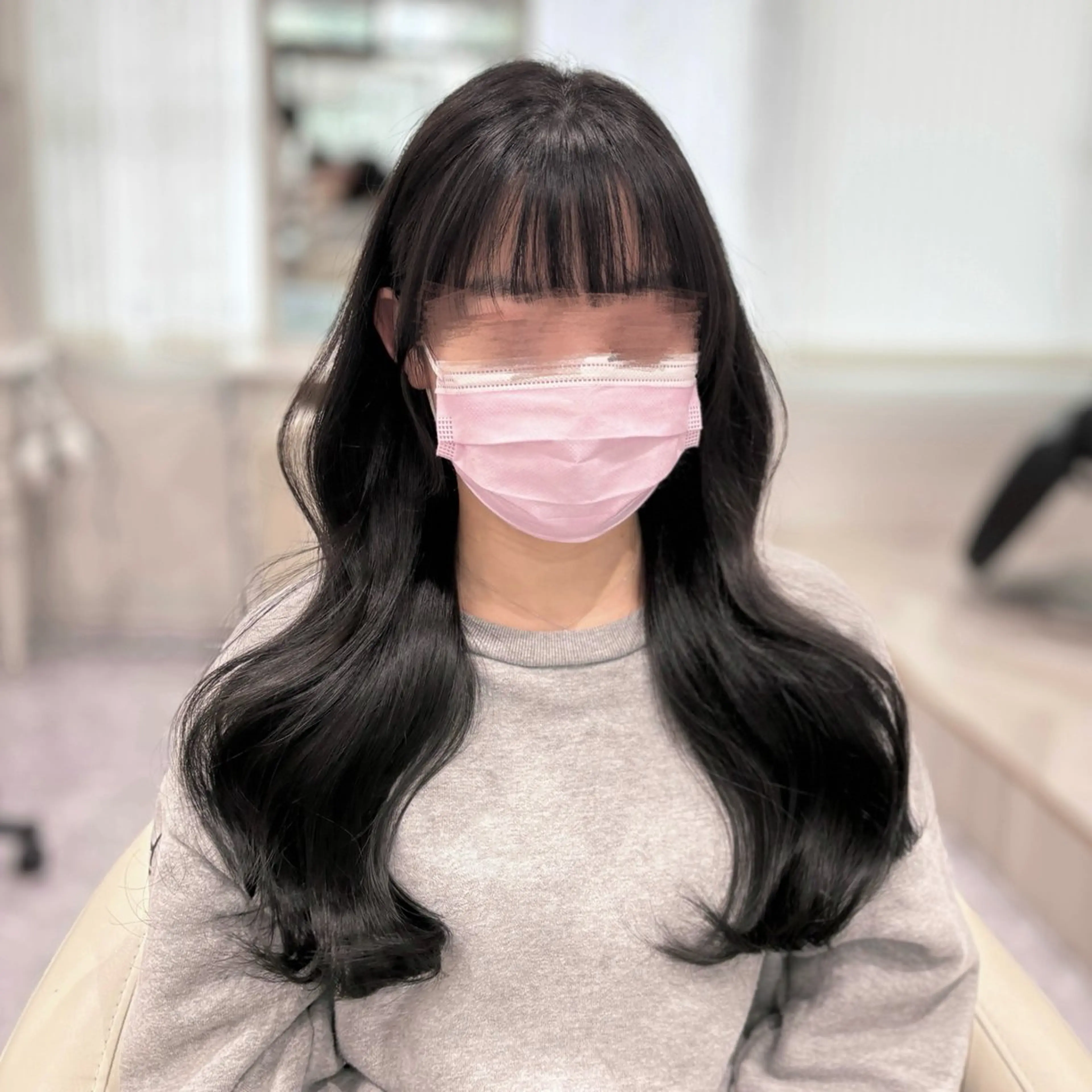 ロング くびれヘア ヘアカラー トリートメント navi/レイヤー ハッシュカット/愛華のヘアスタイル