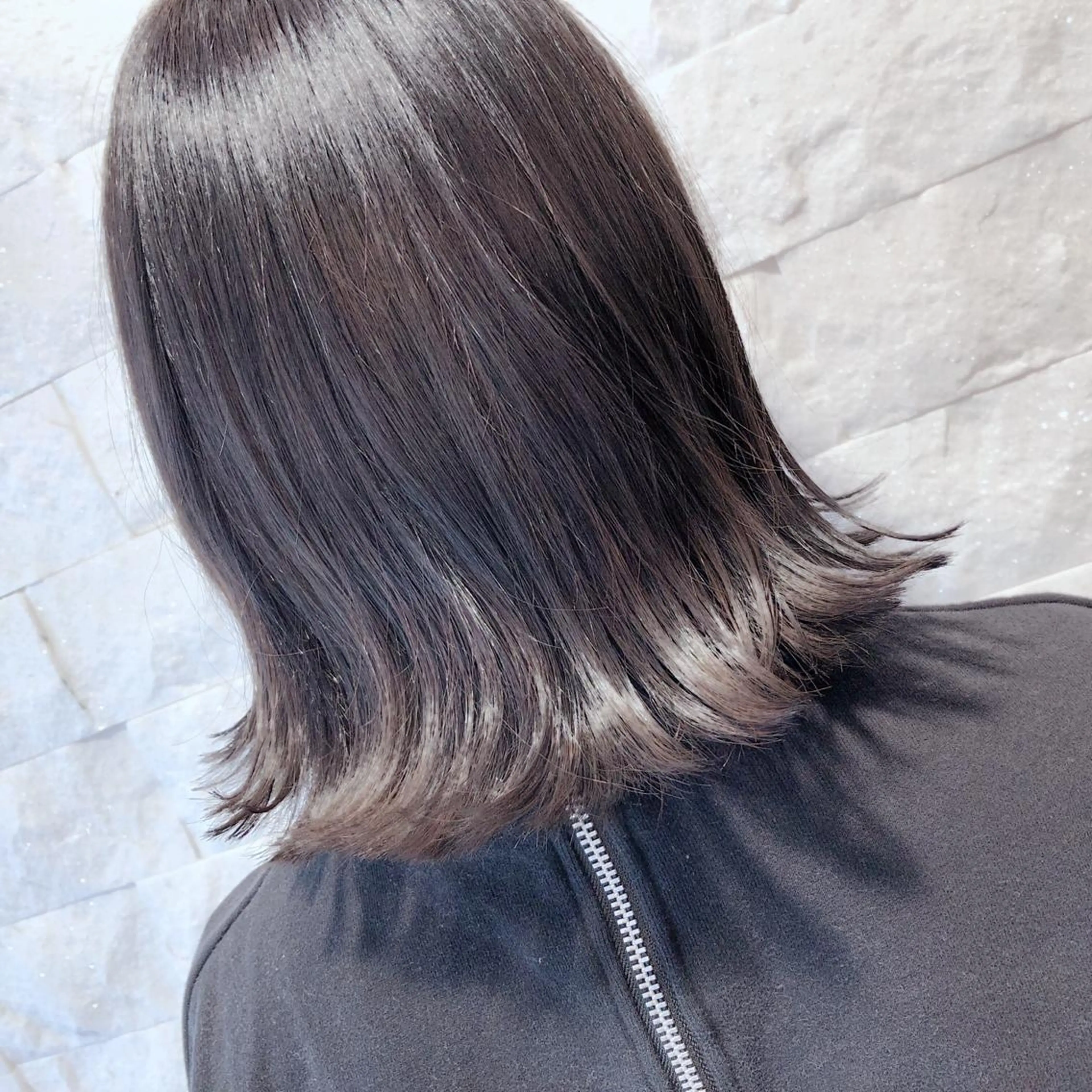 カラー たかはし まいのヘアスタイル
