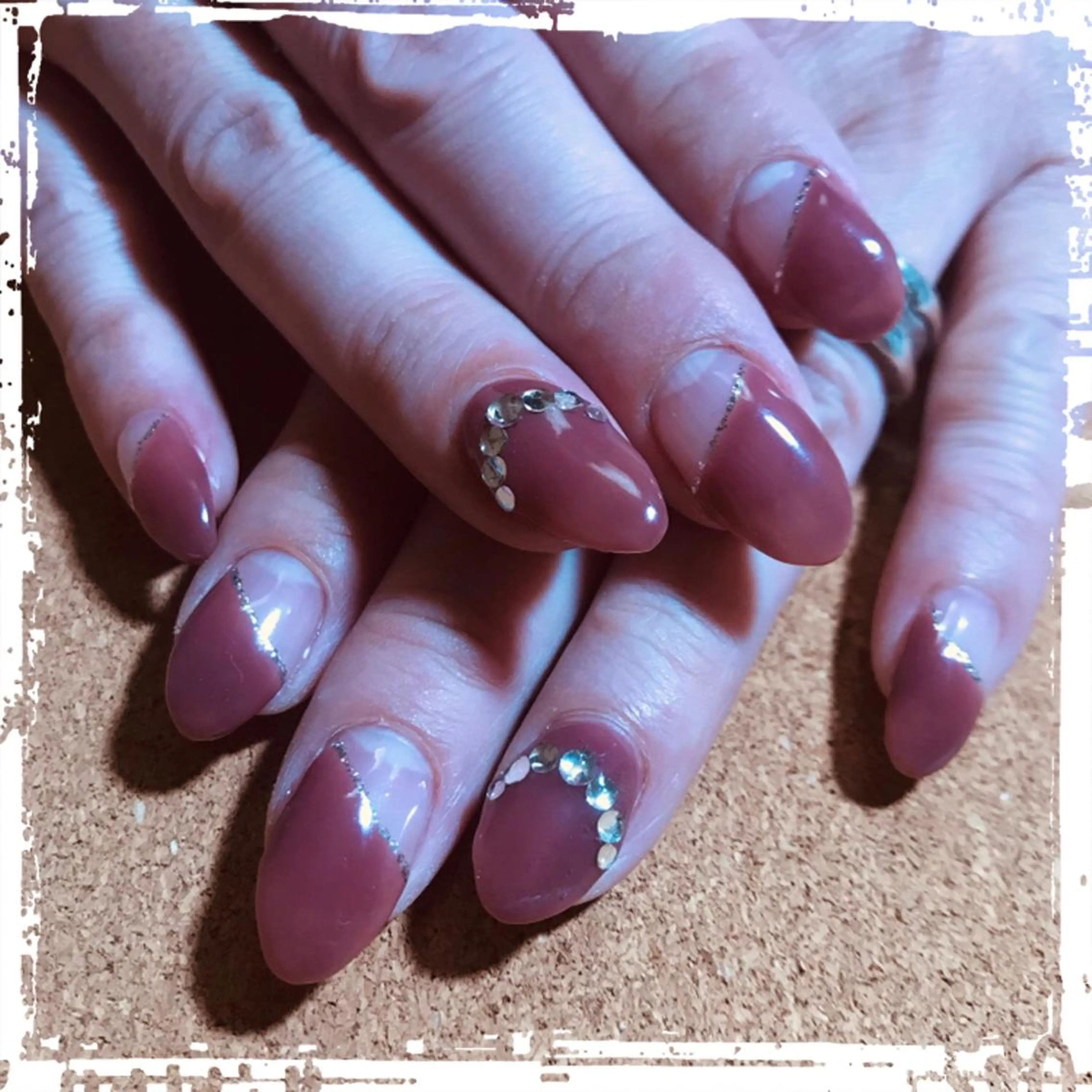 ネイル ECLAT エクラ所属・寺山 千鶴のネイルデザイン