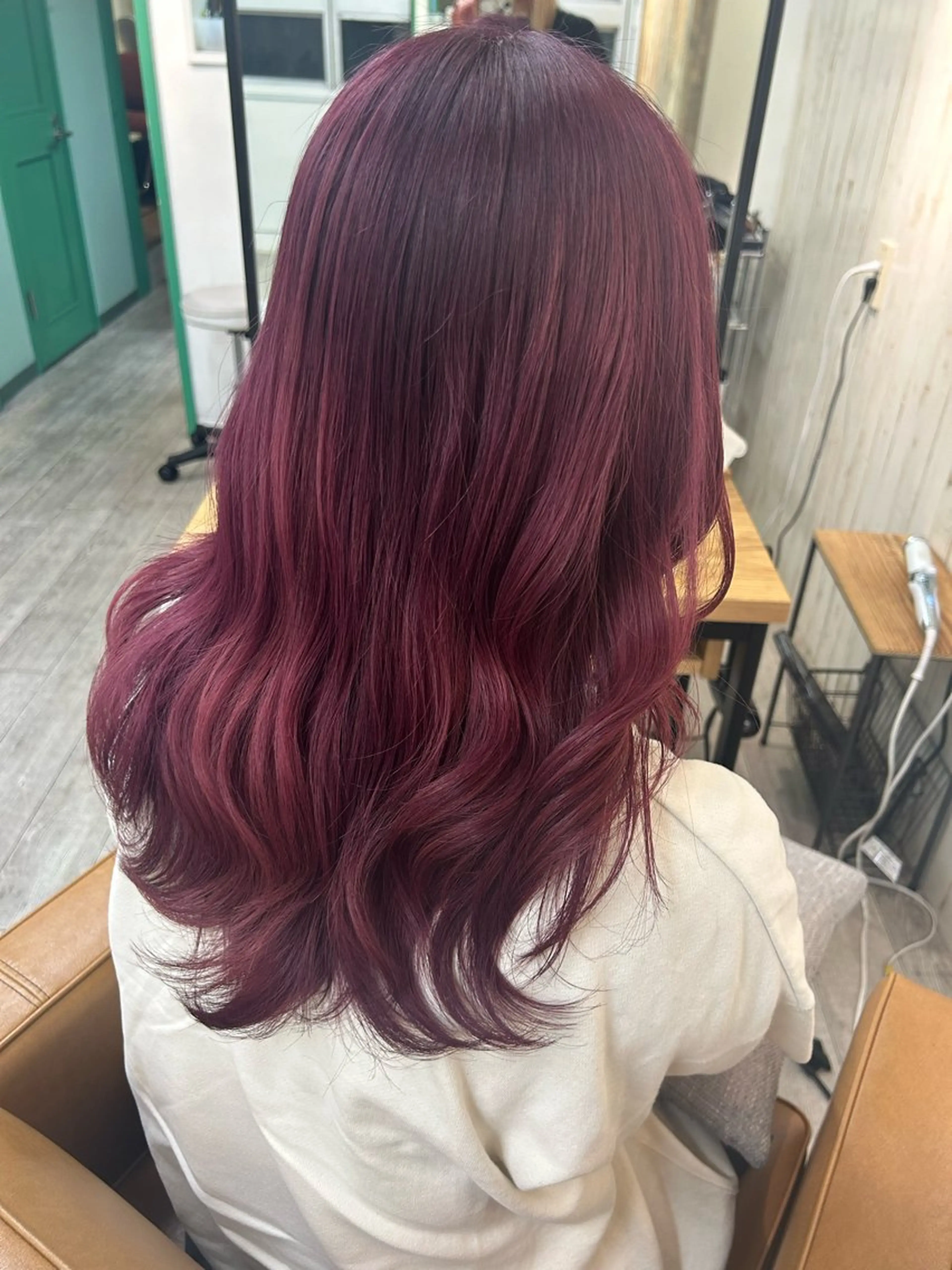 セミロング レイヤーカットモデル 募集中🫧中山理央のヘアスタイル