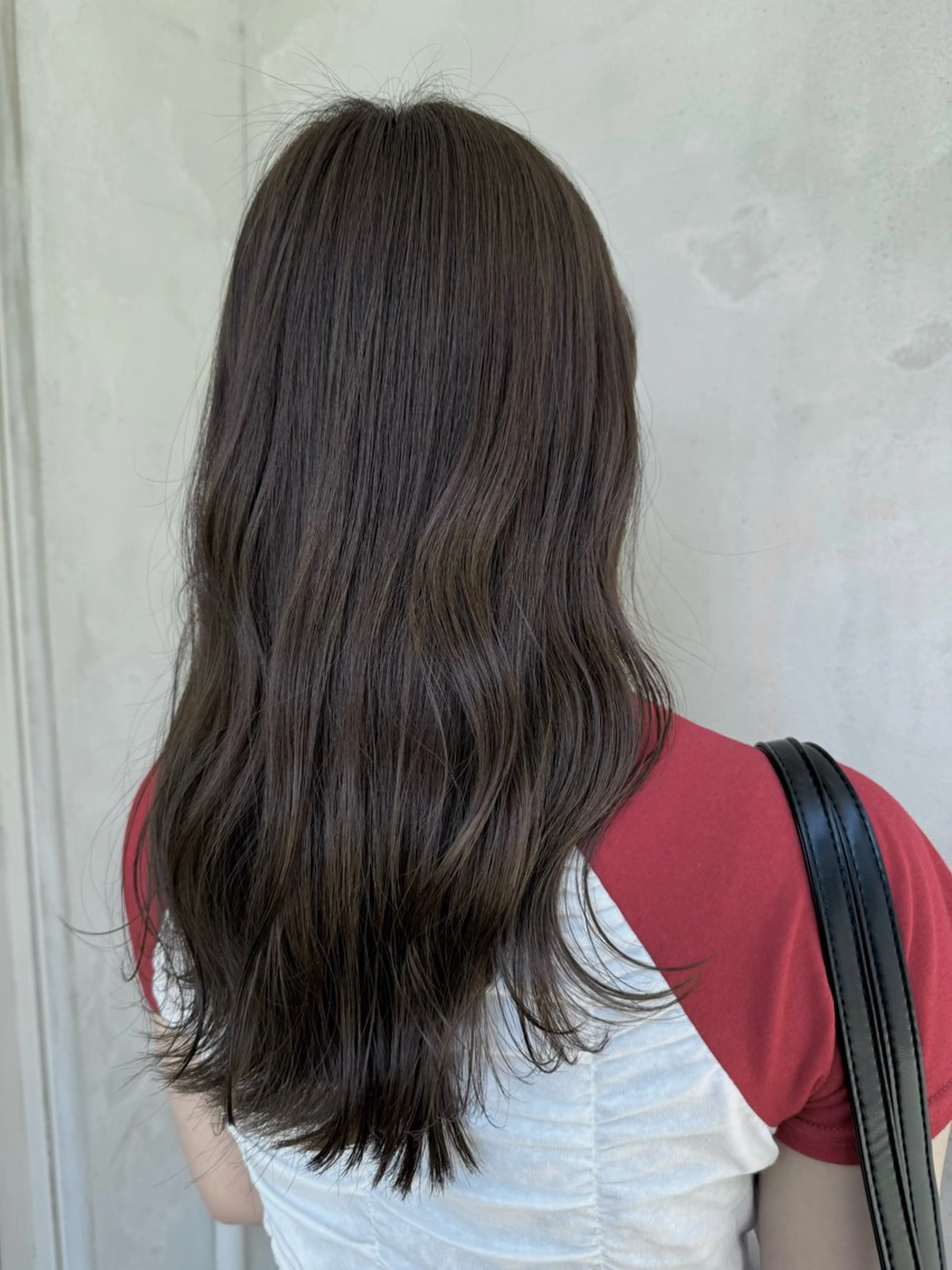 ロング カラー ブラウンカラー 透明感カラー オリーブブラウン miyu .のヘアスタイル