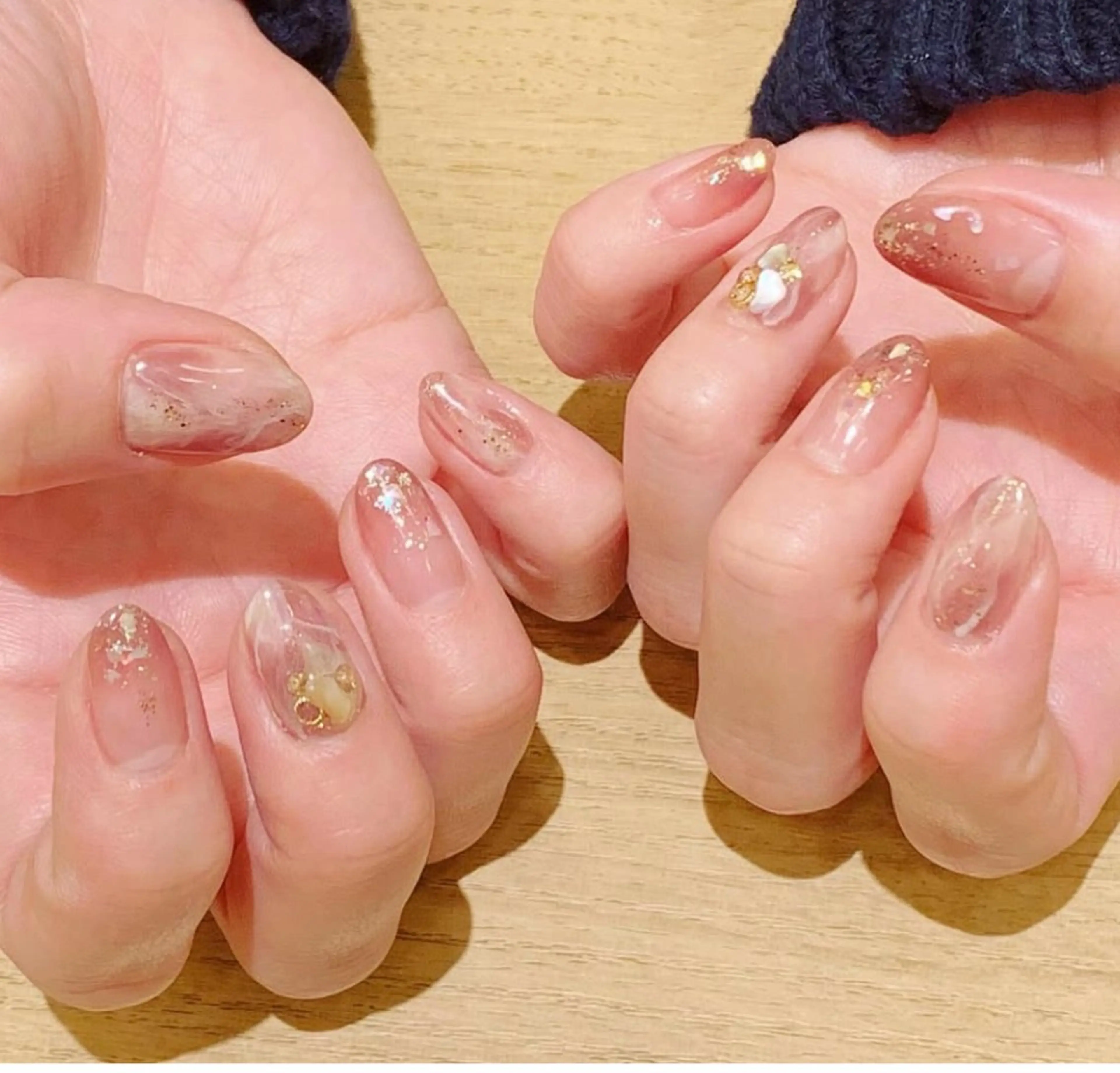 ネイル ニュアンスネイル m.grey所属・m.grey Nishiteのネイルデザイン