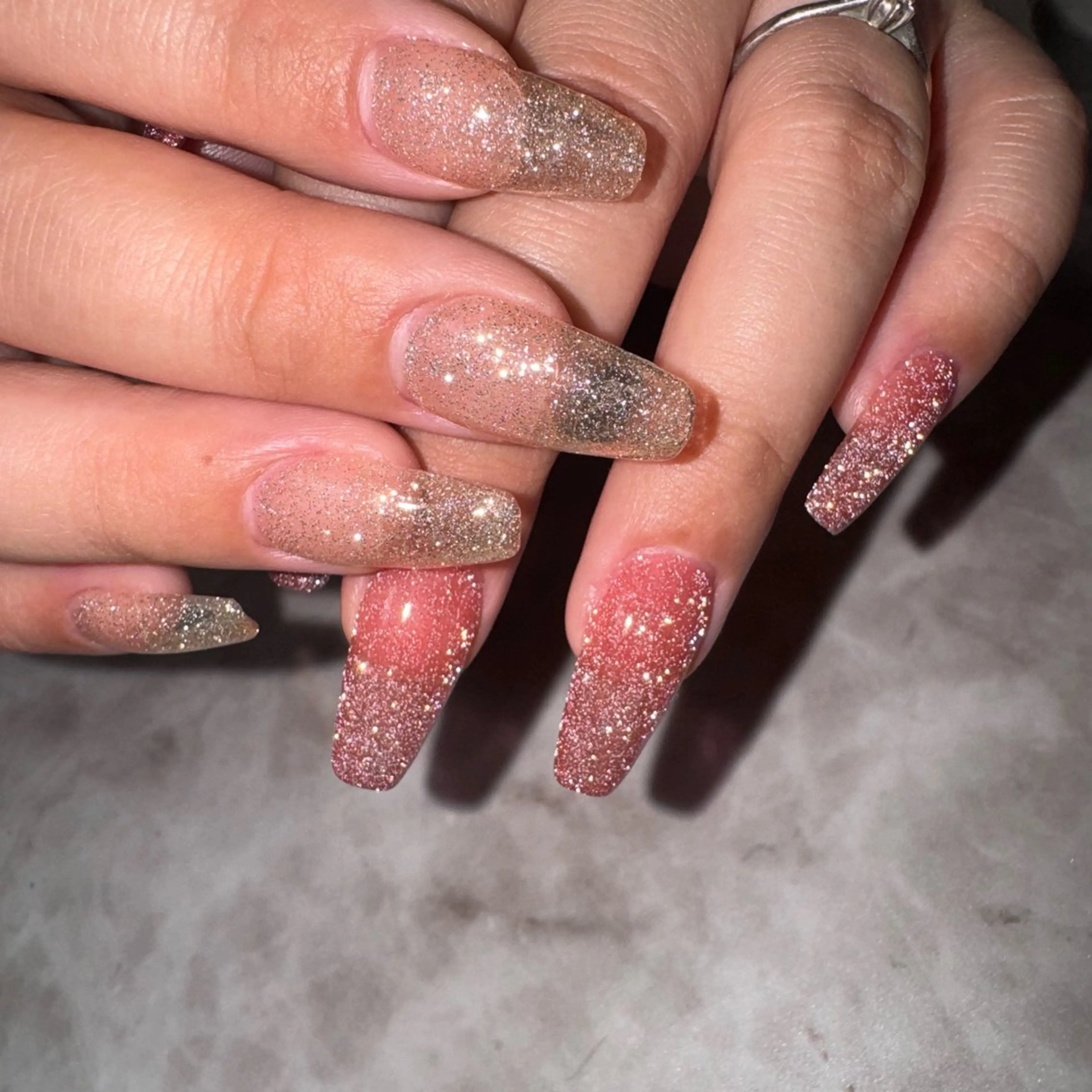 ネイル フラッシュネイル キラキラネイル マグネットネイル Lily me.所属・佐藤 冴也佳のネイルデザイン