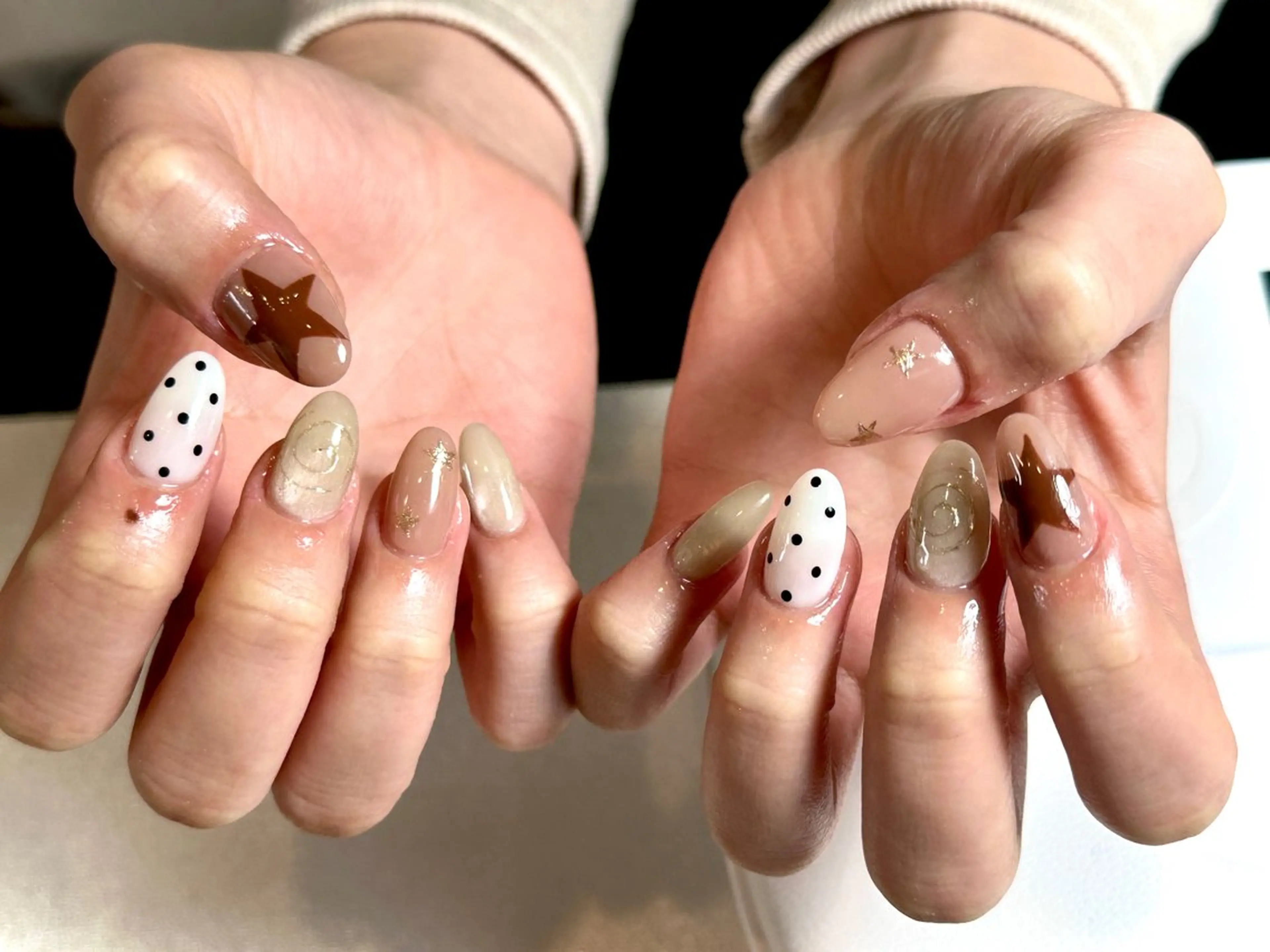 ネイル アートネイル ブラウン ドット 長さ出し 持ち込み Wilu nail 二子新地駅徒歩30秒のネイルデザイン