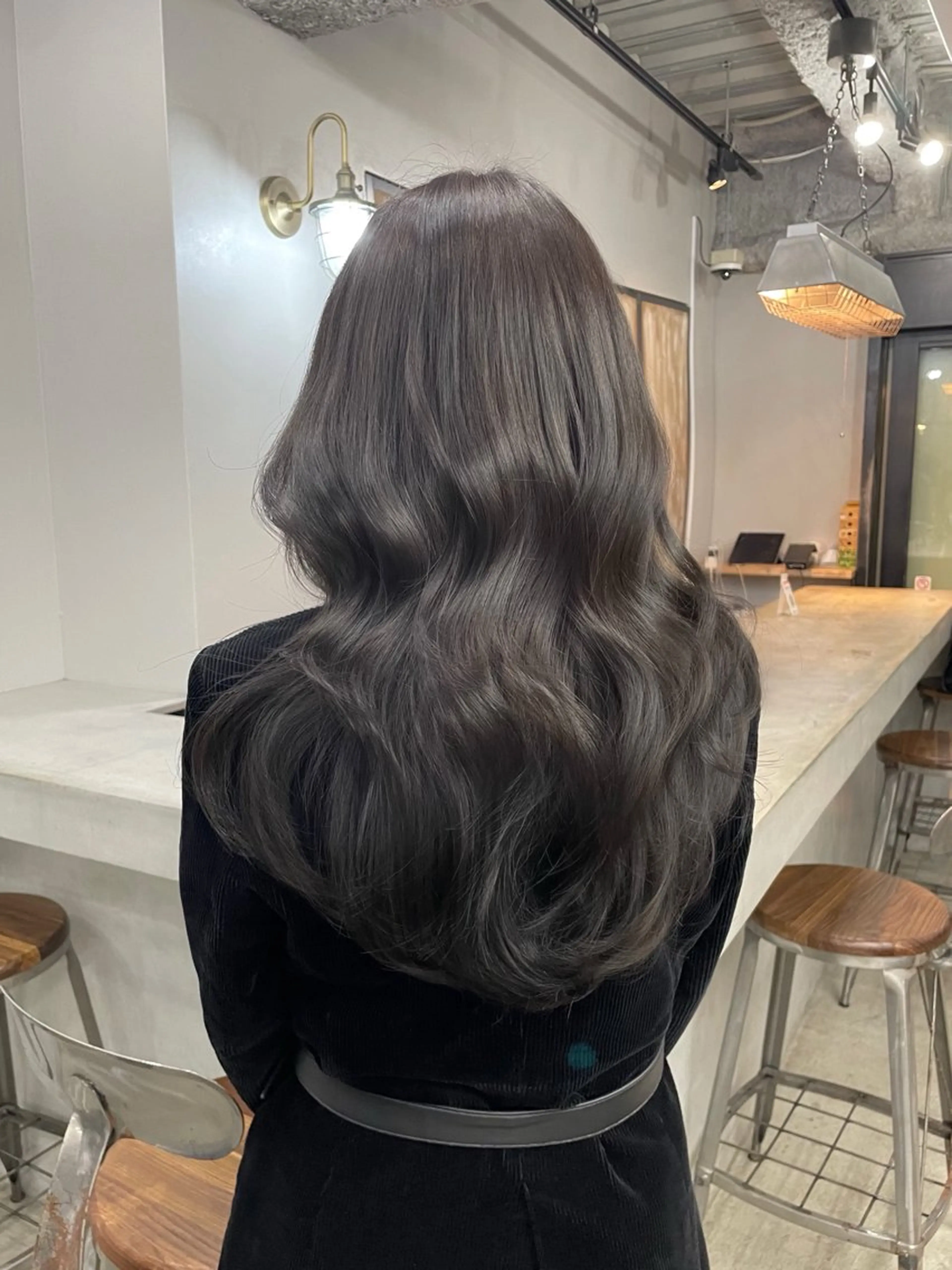 ロング カラー ヘアカラー トリートメント 新宿/韓国ヘア/ 髪質改善ストレートのヘアスタイル
