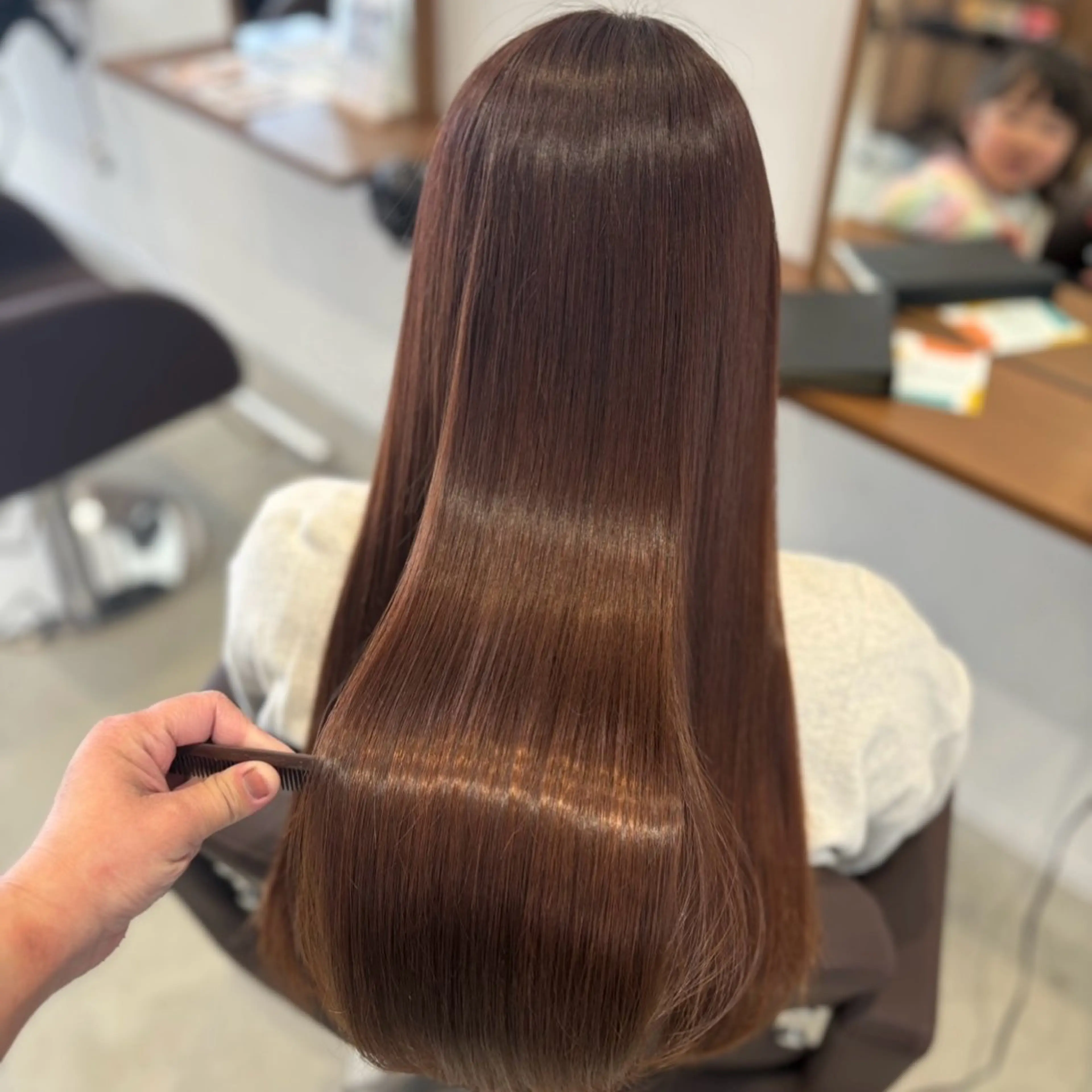 ロング カット ヘアカラー トリートメント Cerc 髪質改善 ユリカ 🪽のヘアスタイル