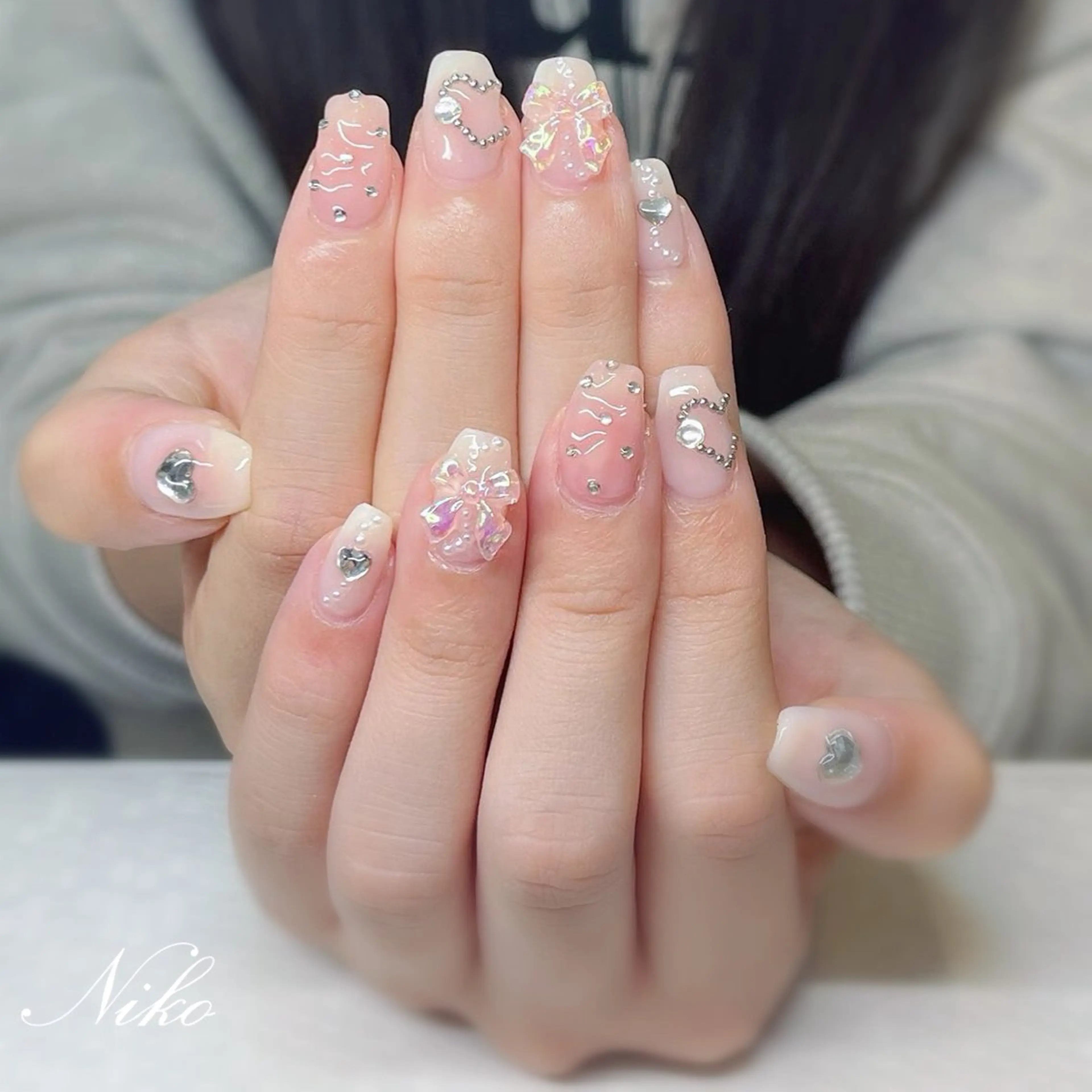 ネイル チークネイル 長さ出し フラッシュネイル フットネイル フレンチネイル ハンドネイル ハンドケア Niko nailサロンのネイルデザイン
