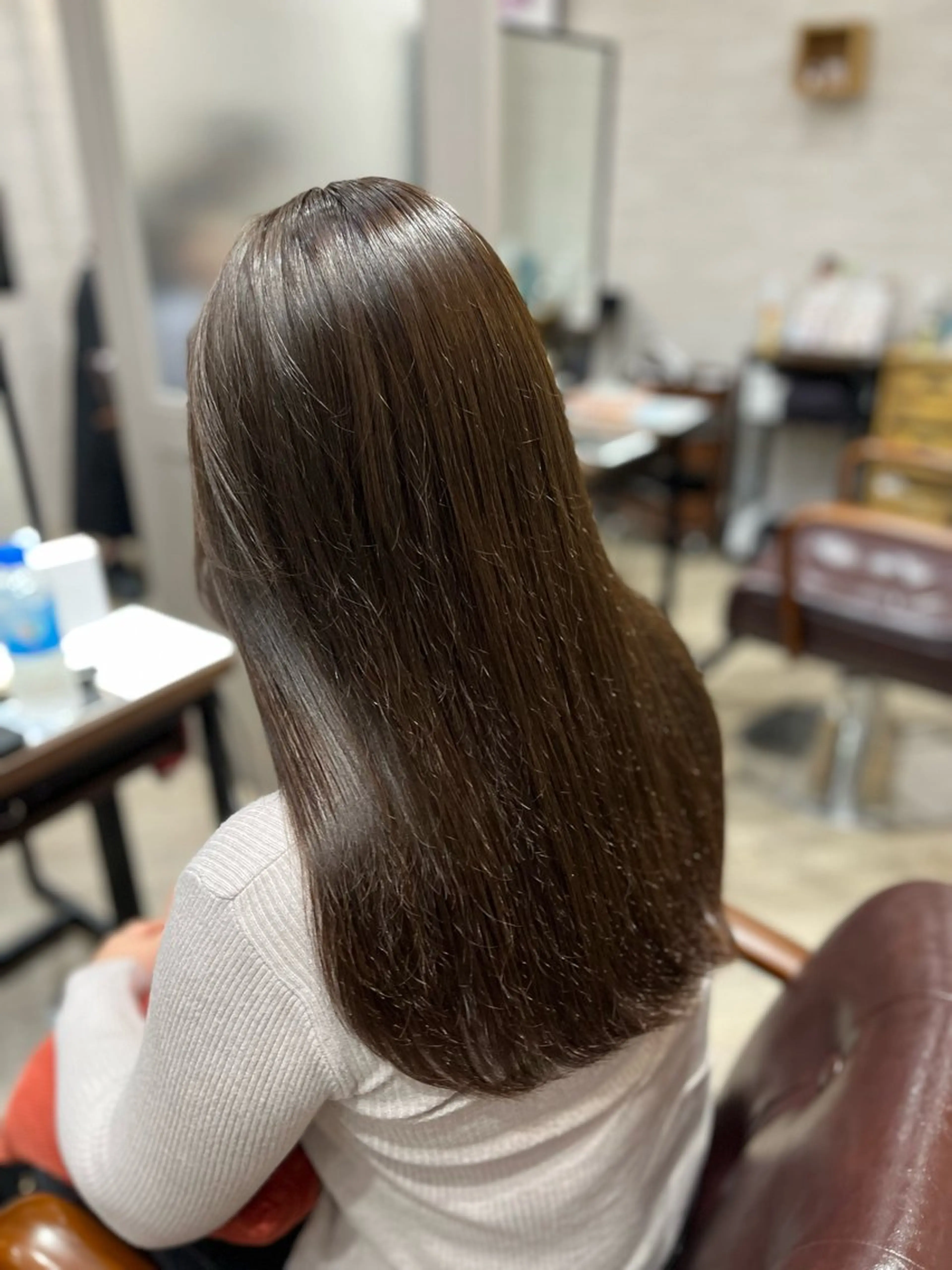 ロング カラー ベージュカラー 🫧ぷる艶カラー🫧 Yuubi🦩のヘアスタイル