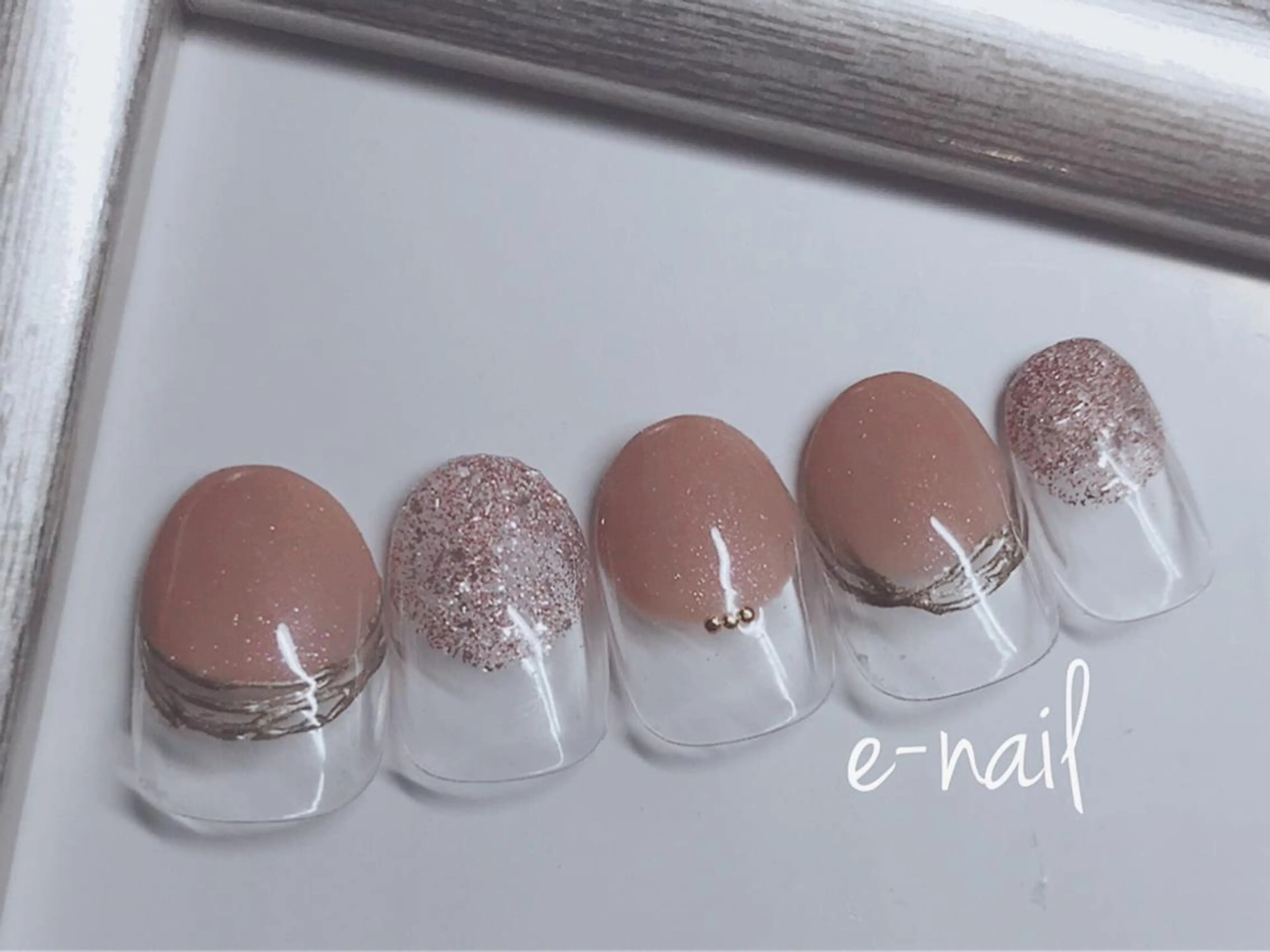 ネイル アートネイル ニュアンスネイル オフィスネイル 春ネイル ハンドネイル e-nail所属・e-Reju イリュージュのネイルデザイン