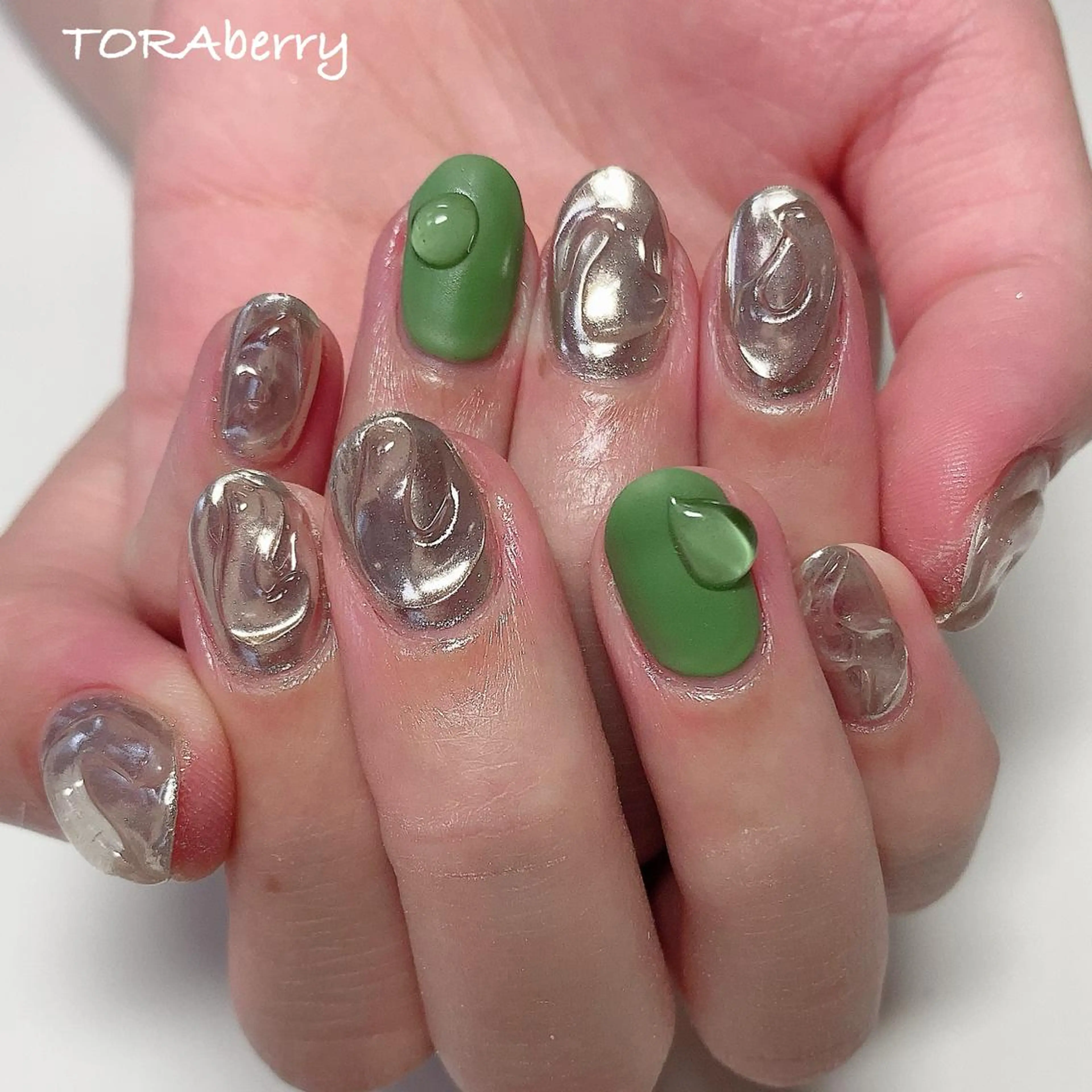 ネイル ミラーネイル ハンドネイル ネイリスト なつみのネイルデザイン