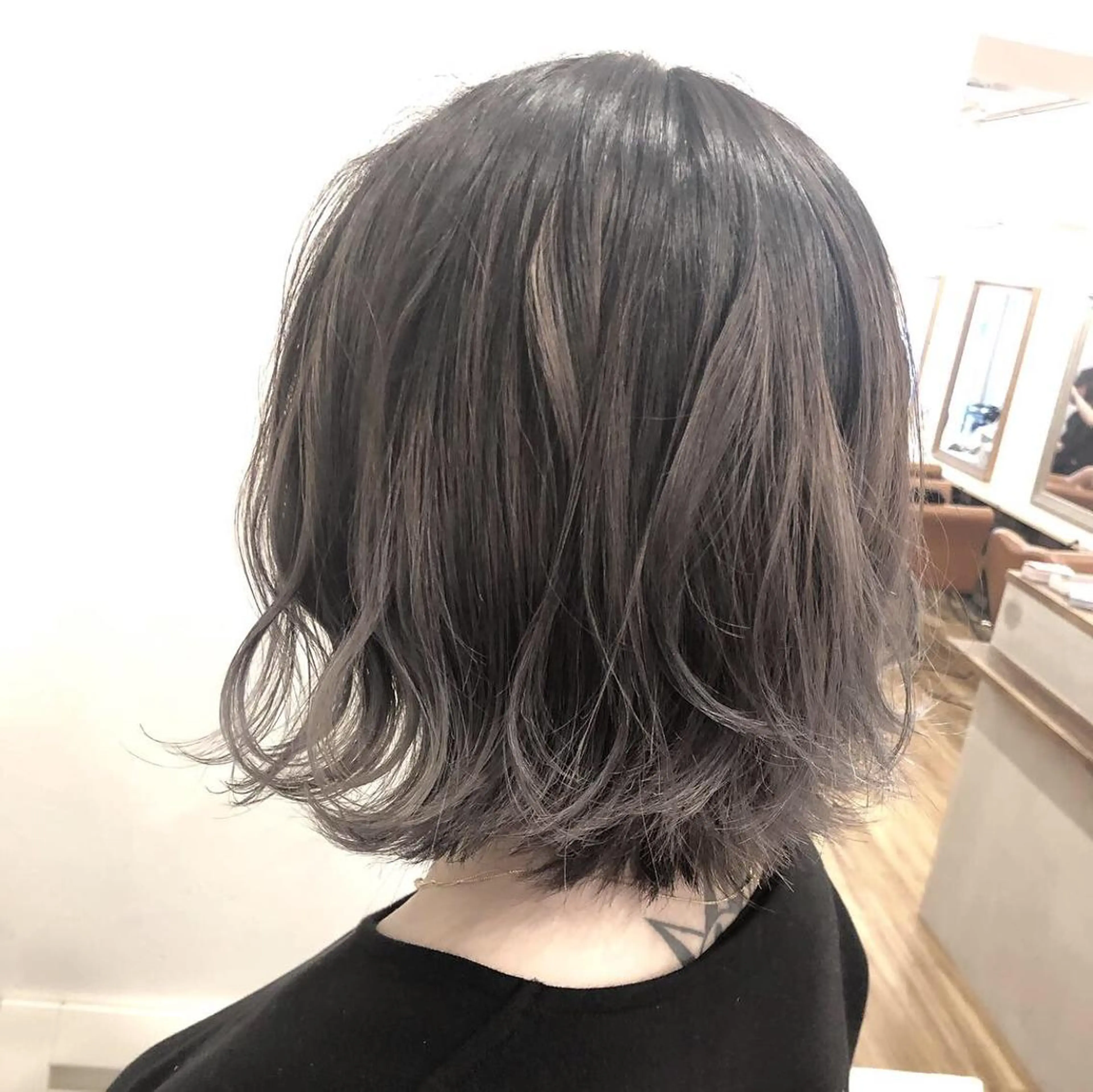 ショート カラー sharesalon セキケイタのヘアスタイル