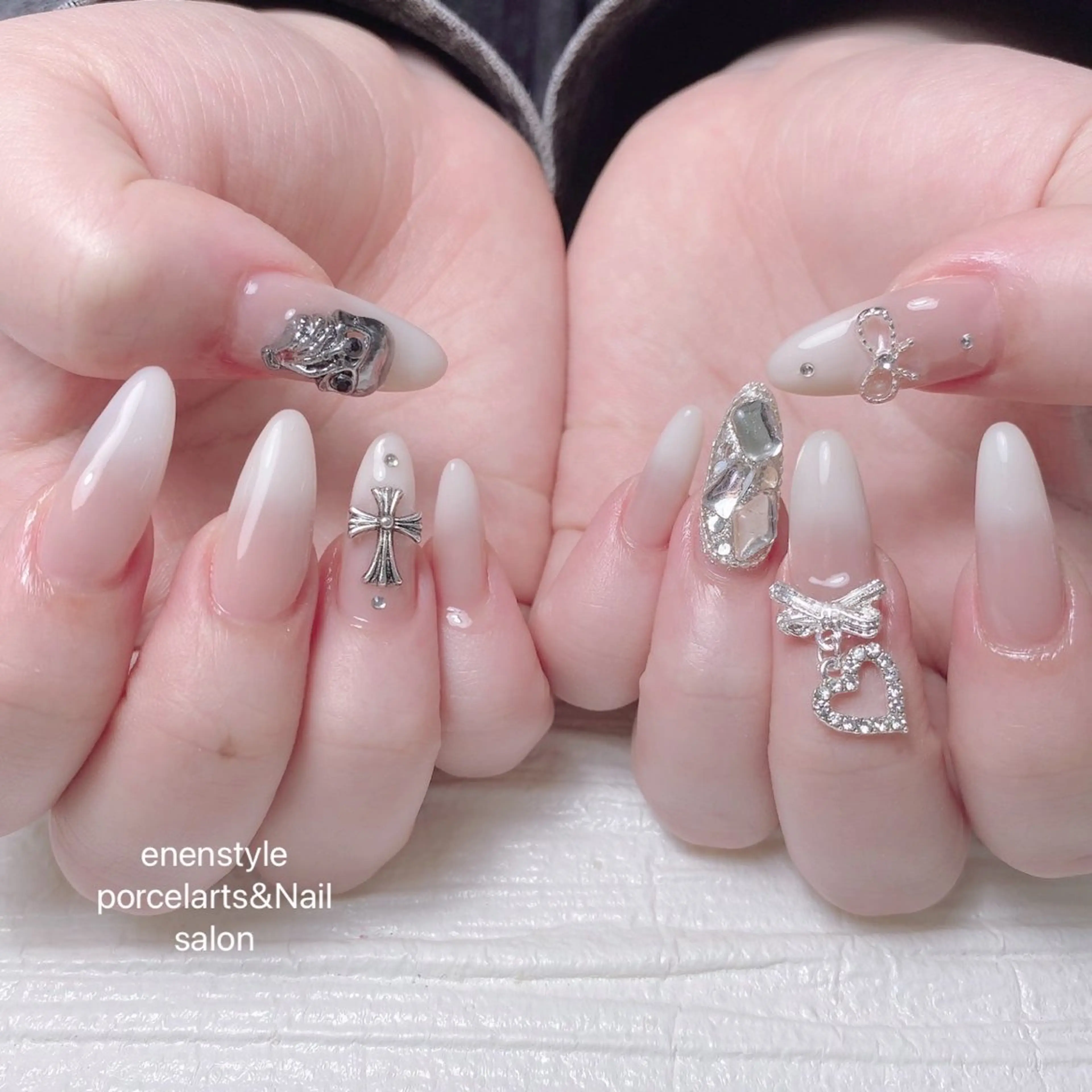 ネイル 👑enen style👑のネイルデザイン