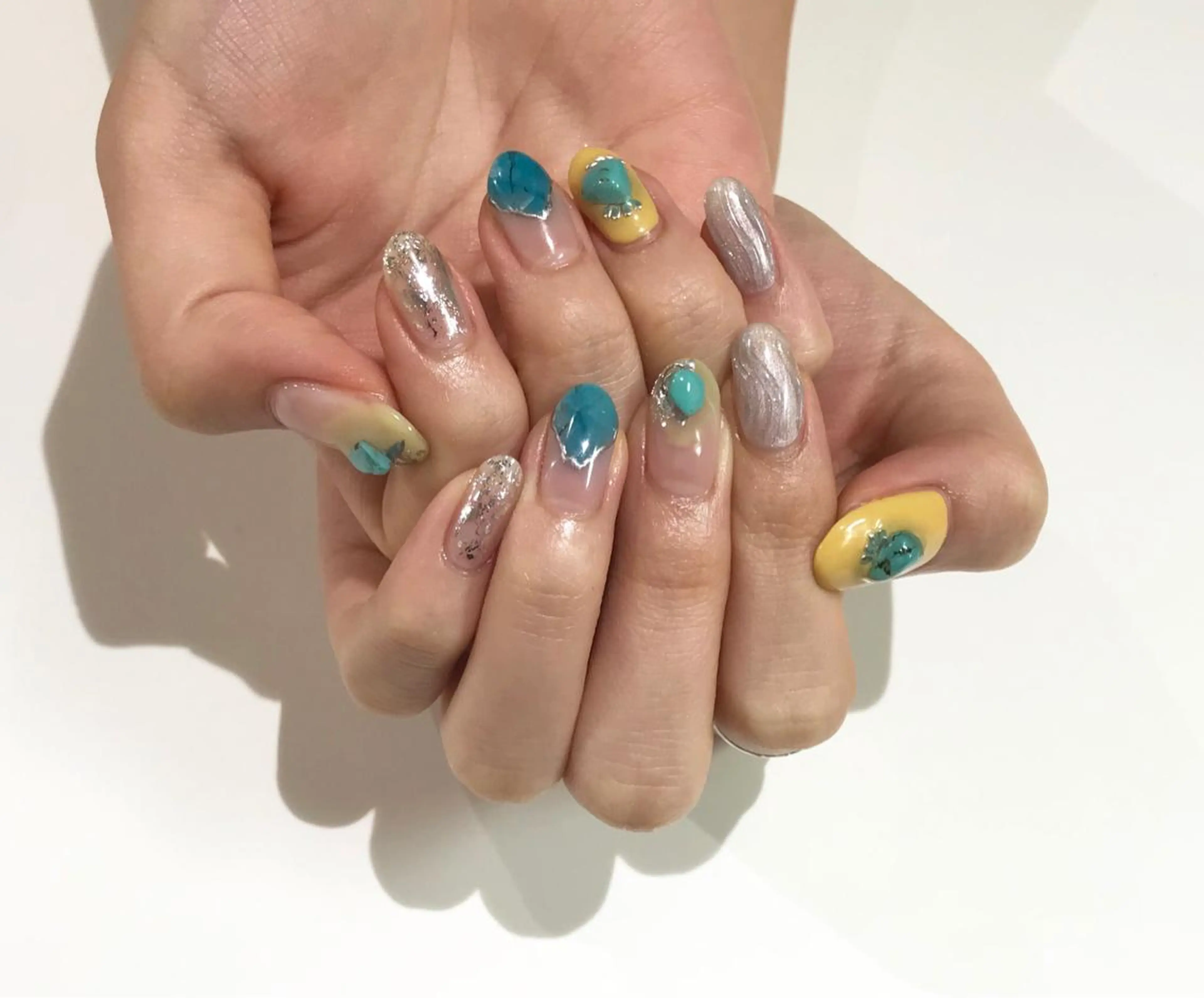 ネイル 舞田 苑香のネイルデザイン