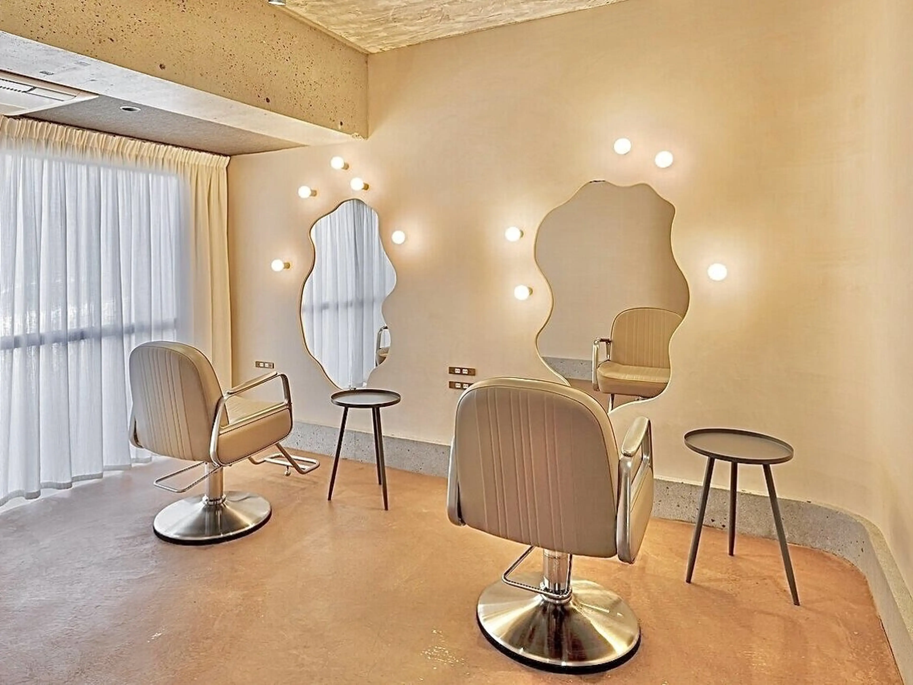 Naoka 平尾/高宮のヘアスタイル