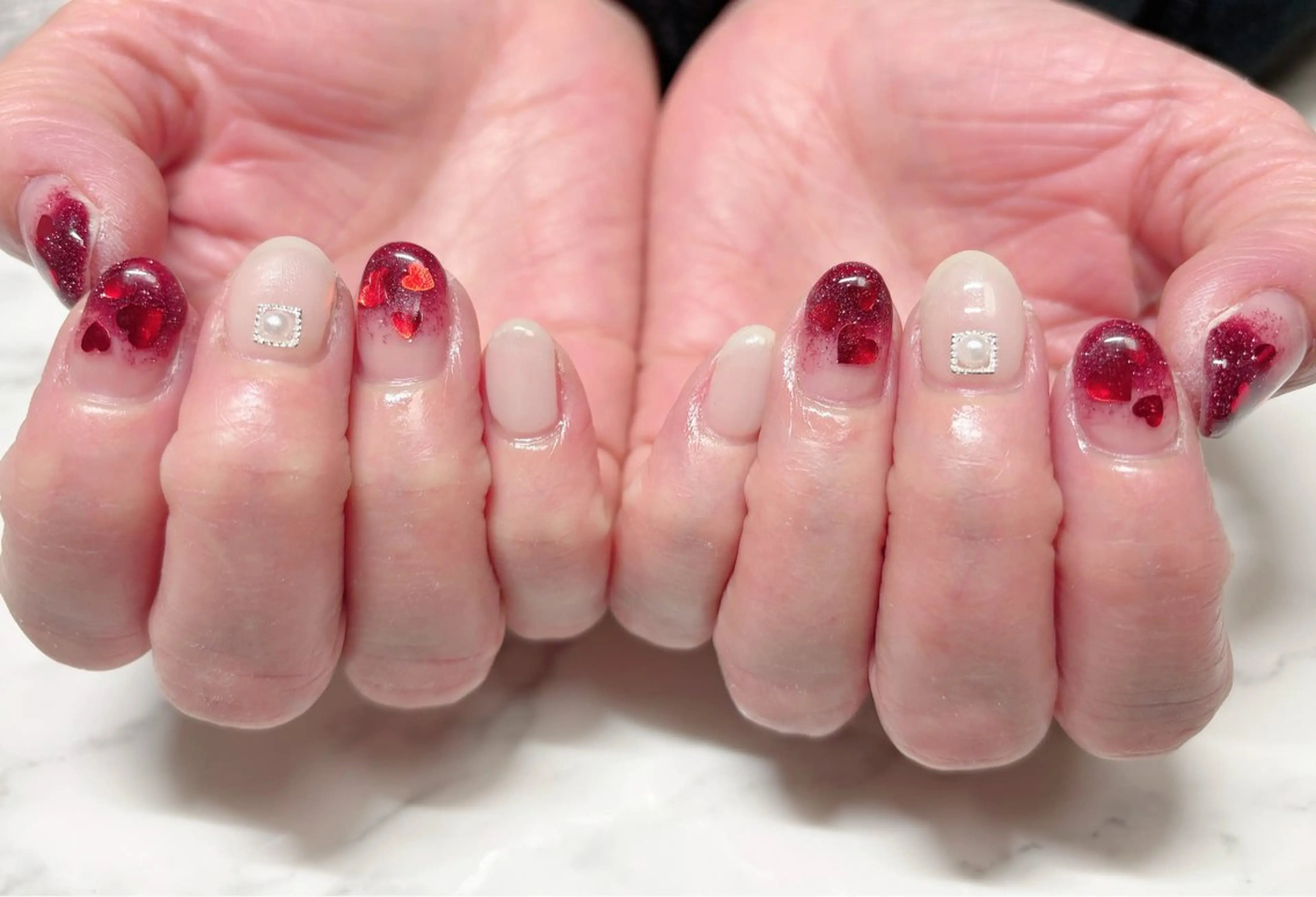 ネイル ハンドネイル 〜 R〜 プライベートサロンのネイルデザイン