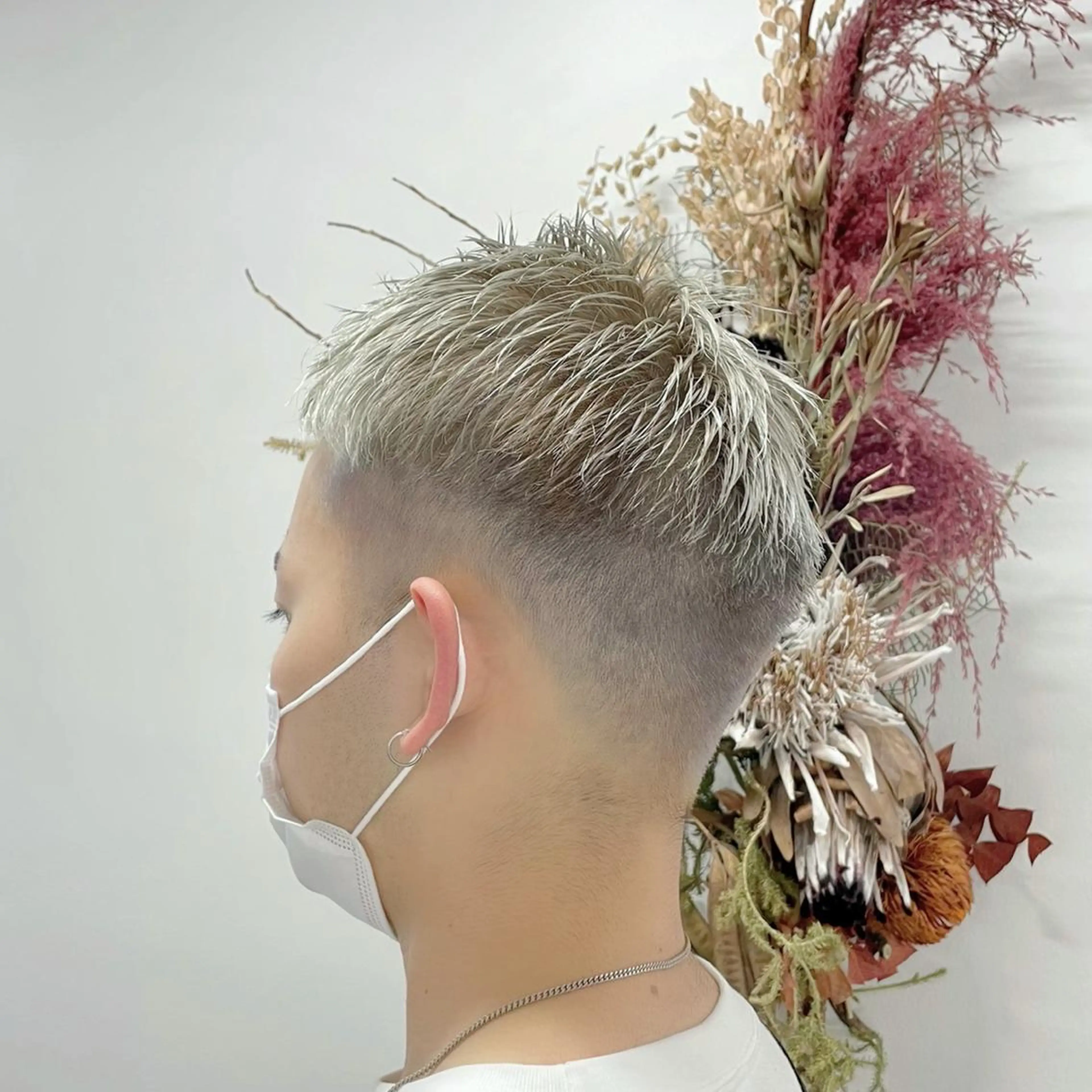 ショート カラー メンズ メンズブリーチ ブリーチ 池袋@パーマ 本多のヘアスタイル