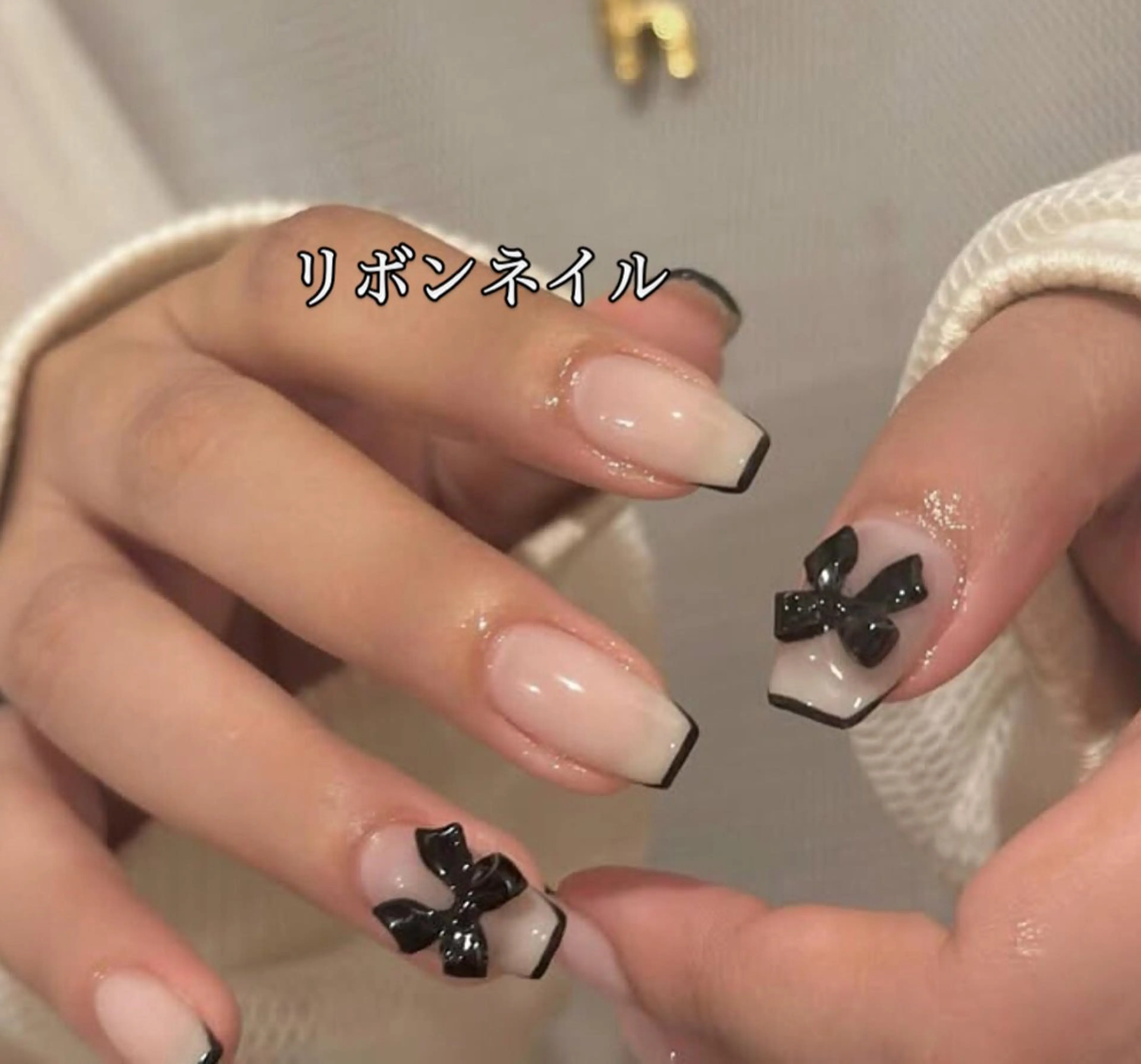 ネイル ガーリー リボン ショートネイル Roger 舞のネイルデザイン