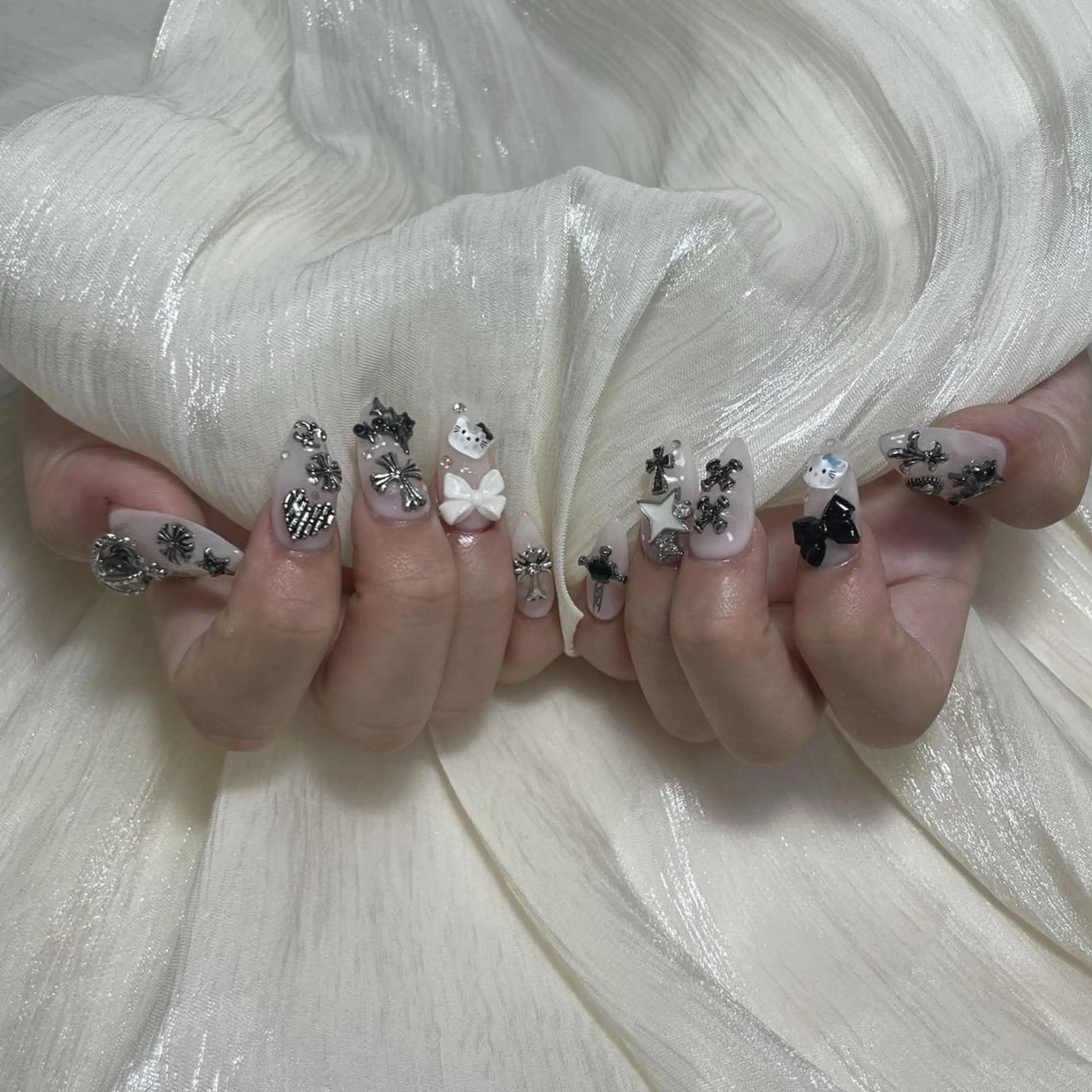 ネイル DEMAIN- 🕊️研修のネイルデザイン