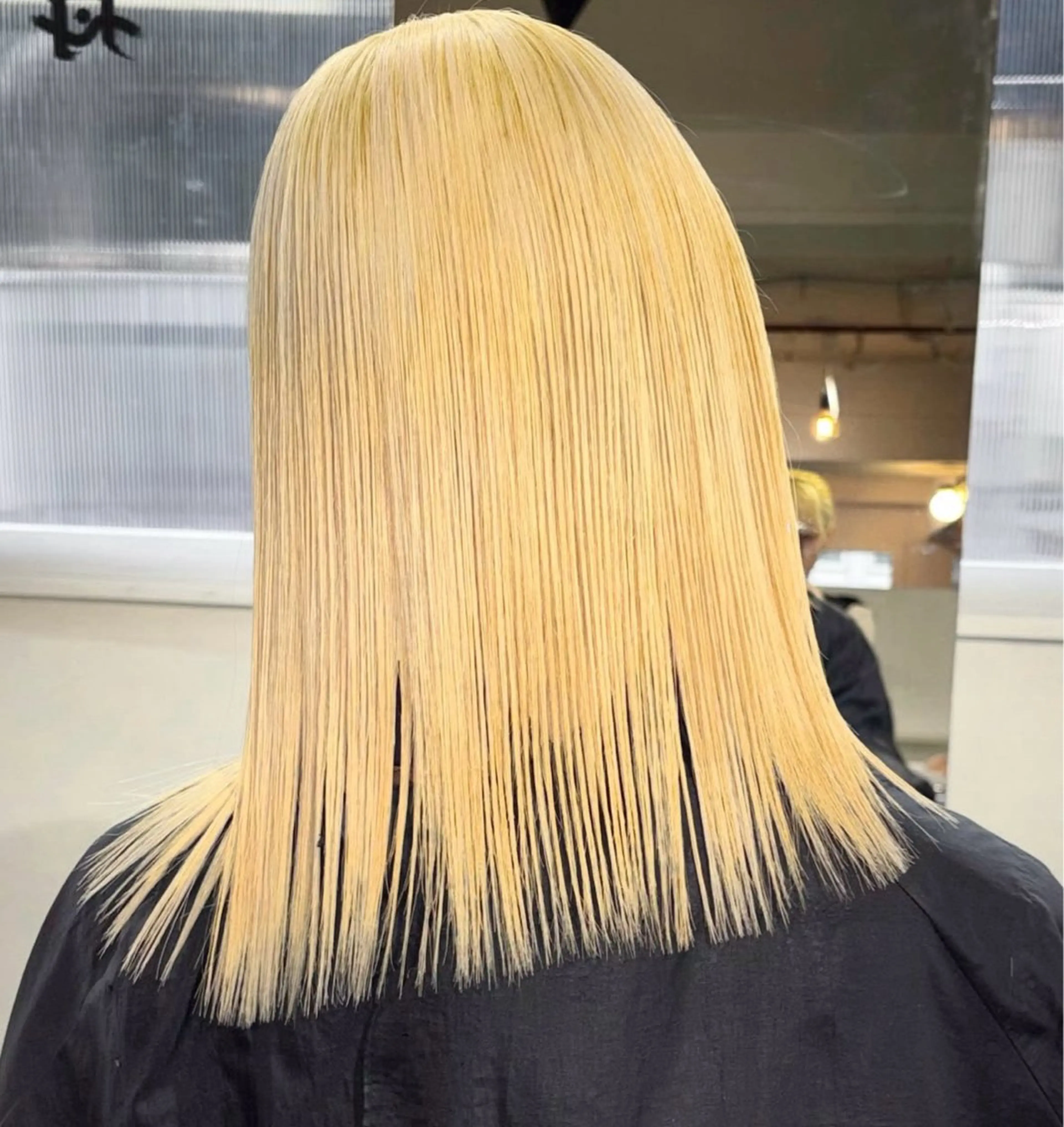 セミロング カラー ヘアカラー トリートメント hair salon　丹tan所属・Rena✴︎トレンド ×スタンダードMIXのヘアスタイル