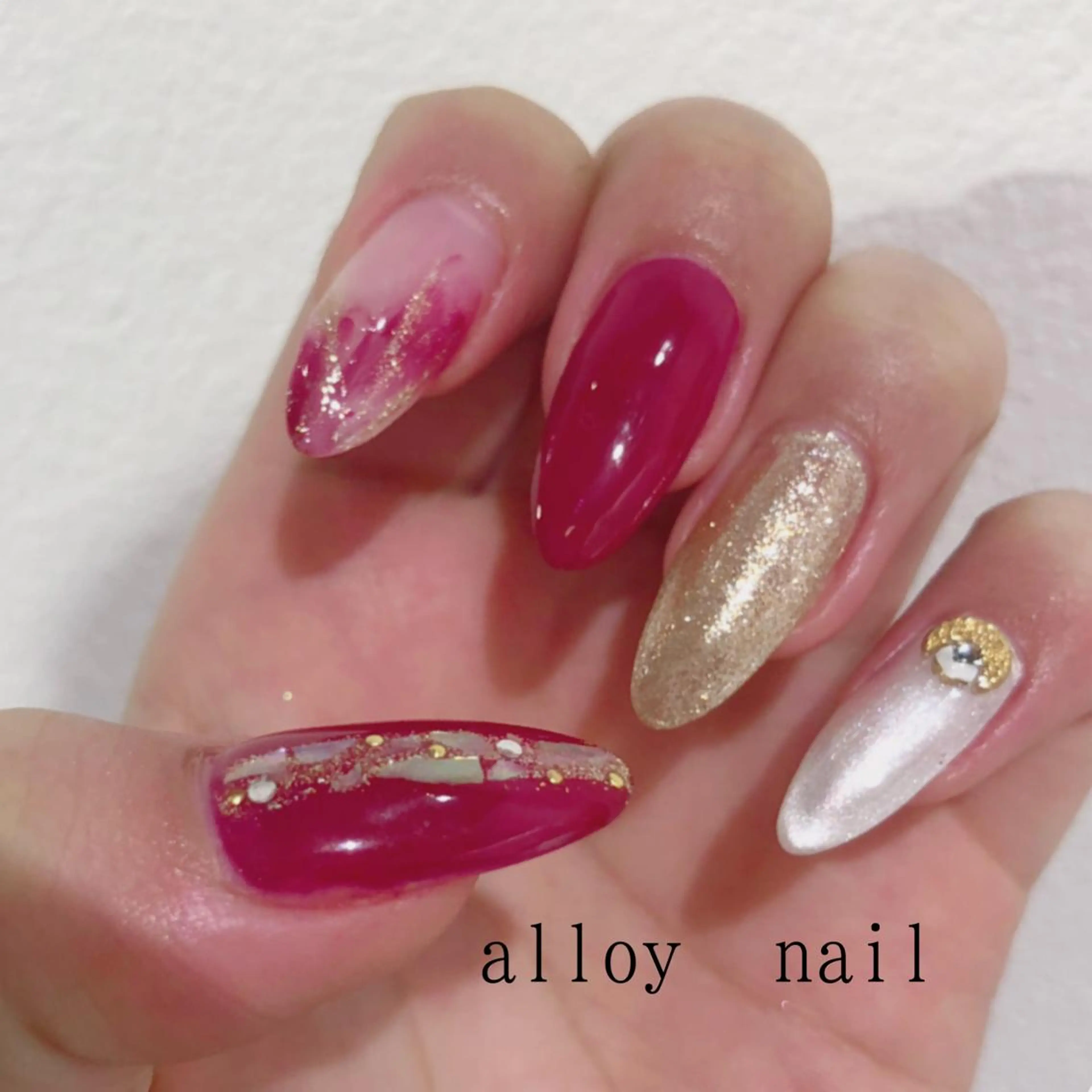 ネイル ハンドネイル alloy nailのネイルデザイン