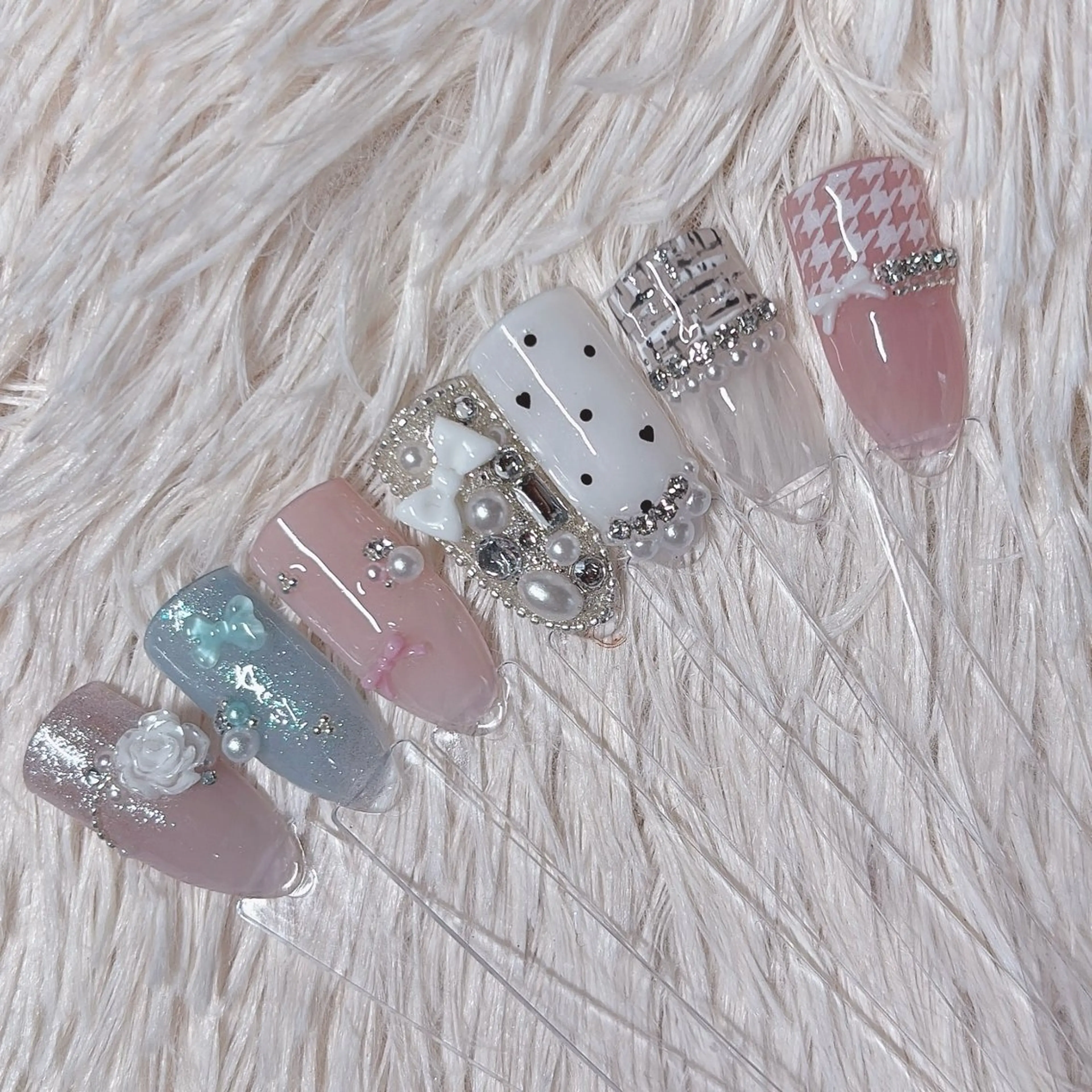 ガーリー好きさん必見🎀🤍選べるアート2本🩷➕ワンカラーコース(オフ無し✨)の写真