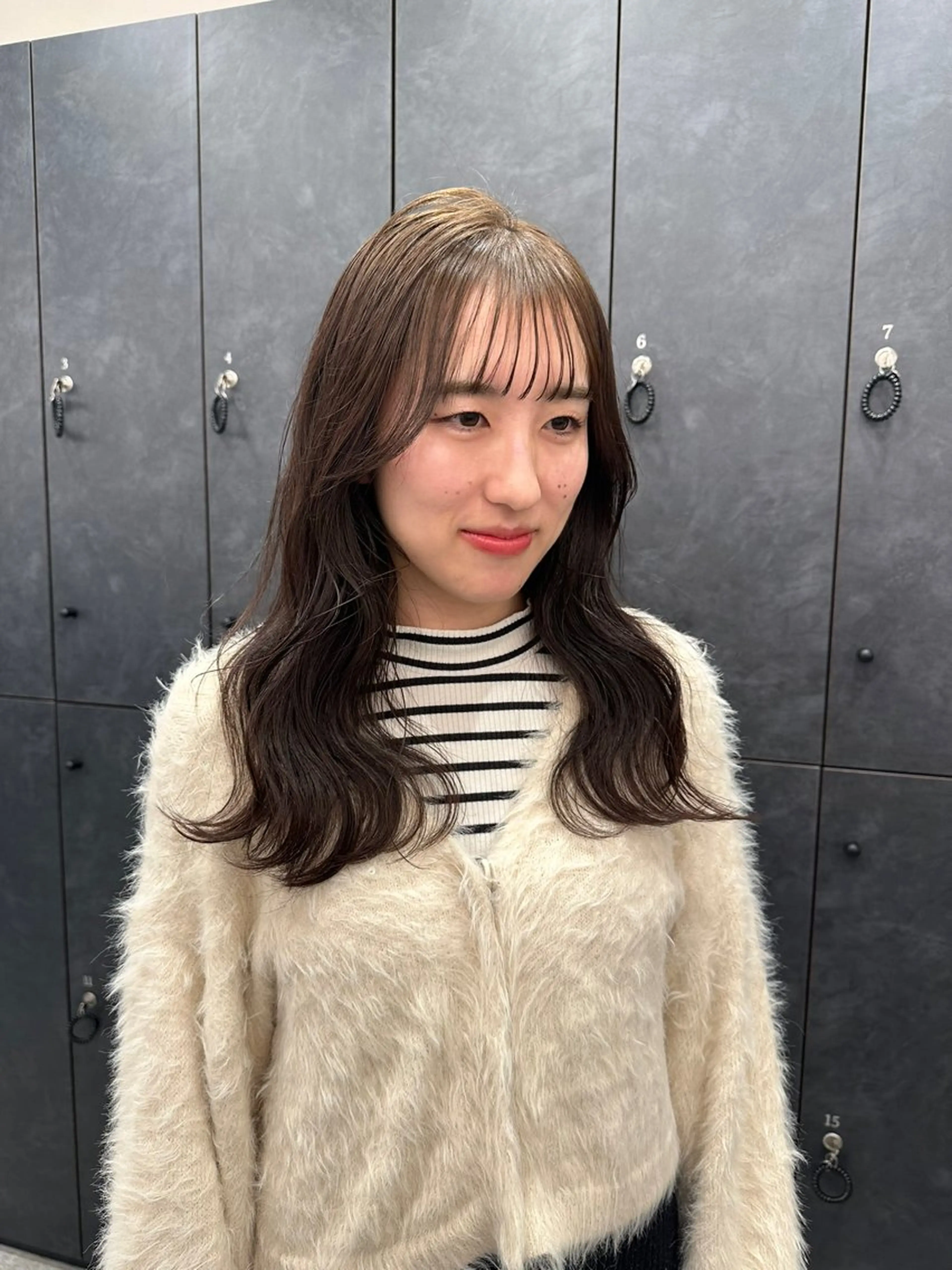 セミロング カラー ベージュカラー オリーブベージュ カット ヘアカラー 銀座/ヘアセット シマムラ ミホのヘアスタイル