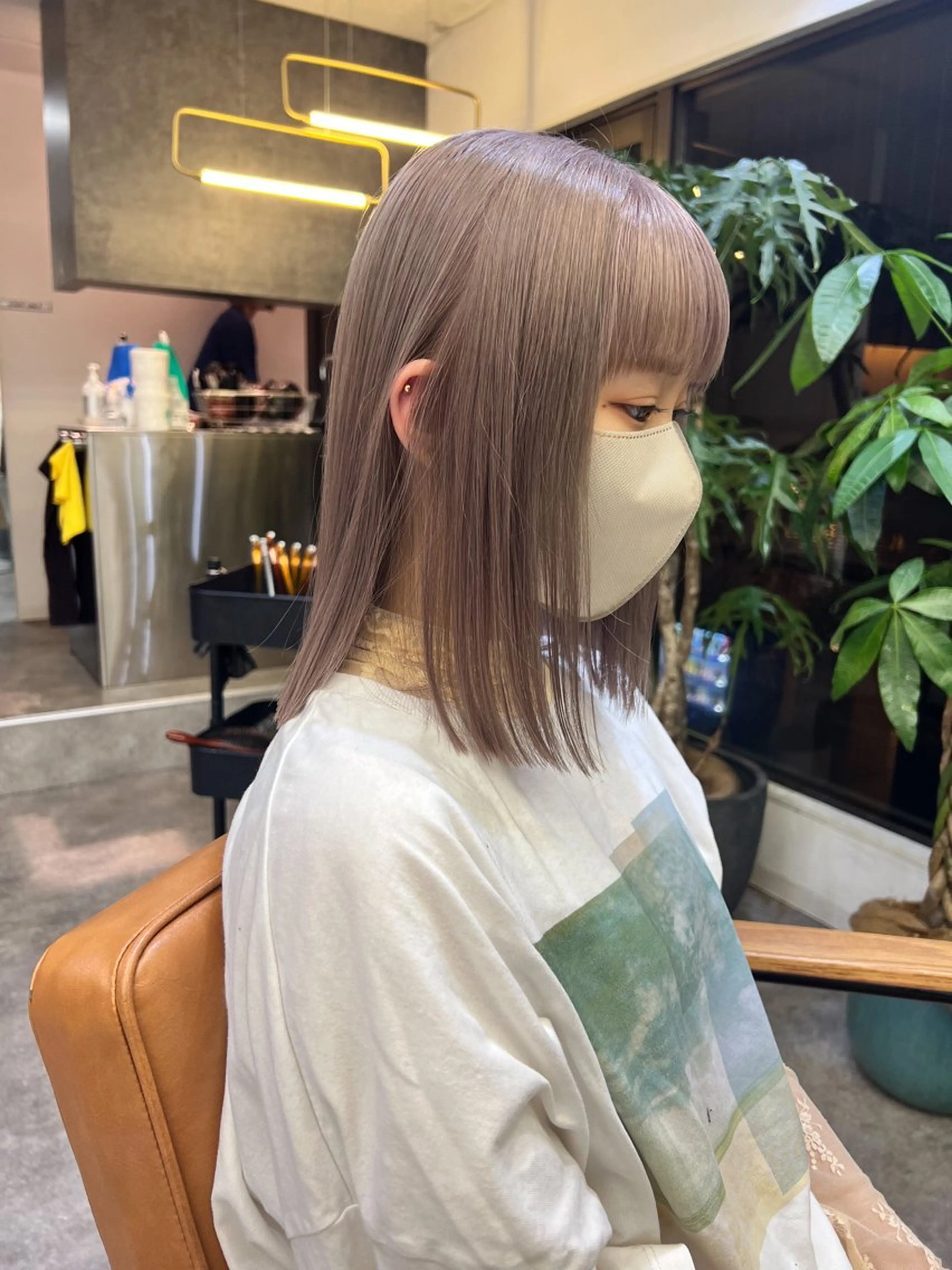 ミディアム カラー カット ヘアカラー トリートメント 顔周りレイヤー/韓国 ブリーチminamiのヘアスタイル