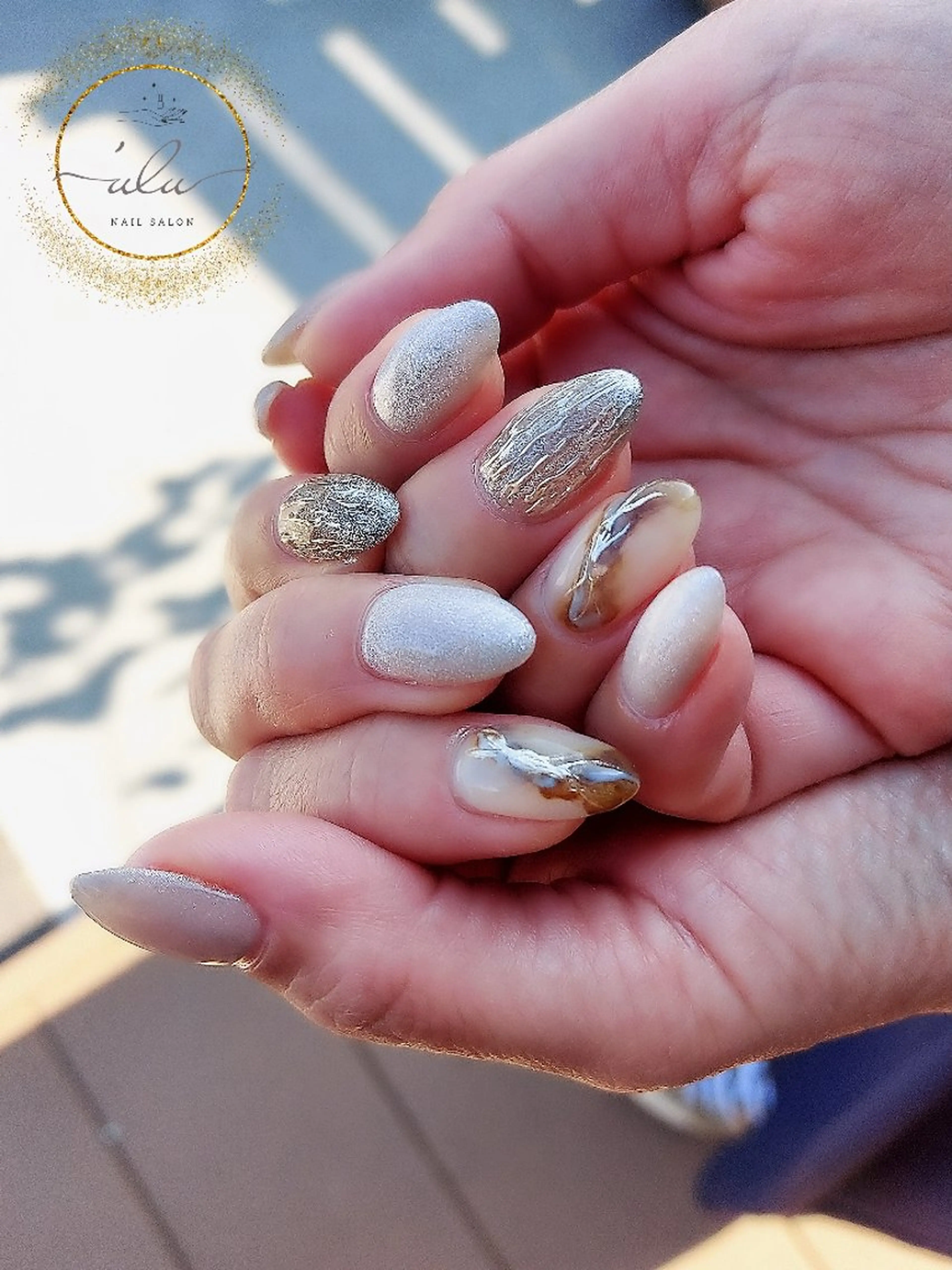 ネイル ミラーネイル ニュアンスネイル 冬ネイル ハンドネイル Nailsalon 'uluのネイルデザイン