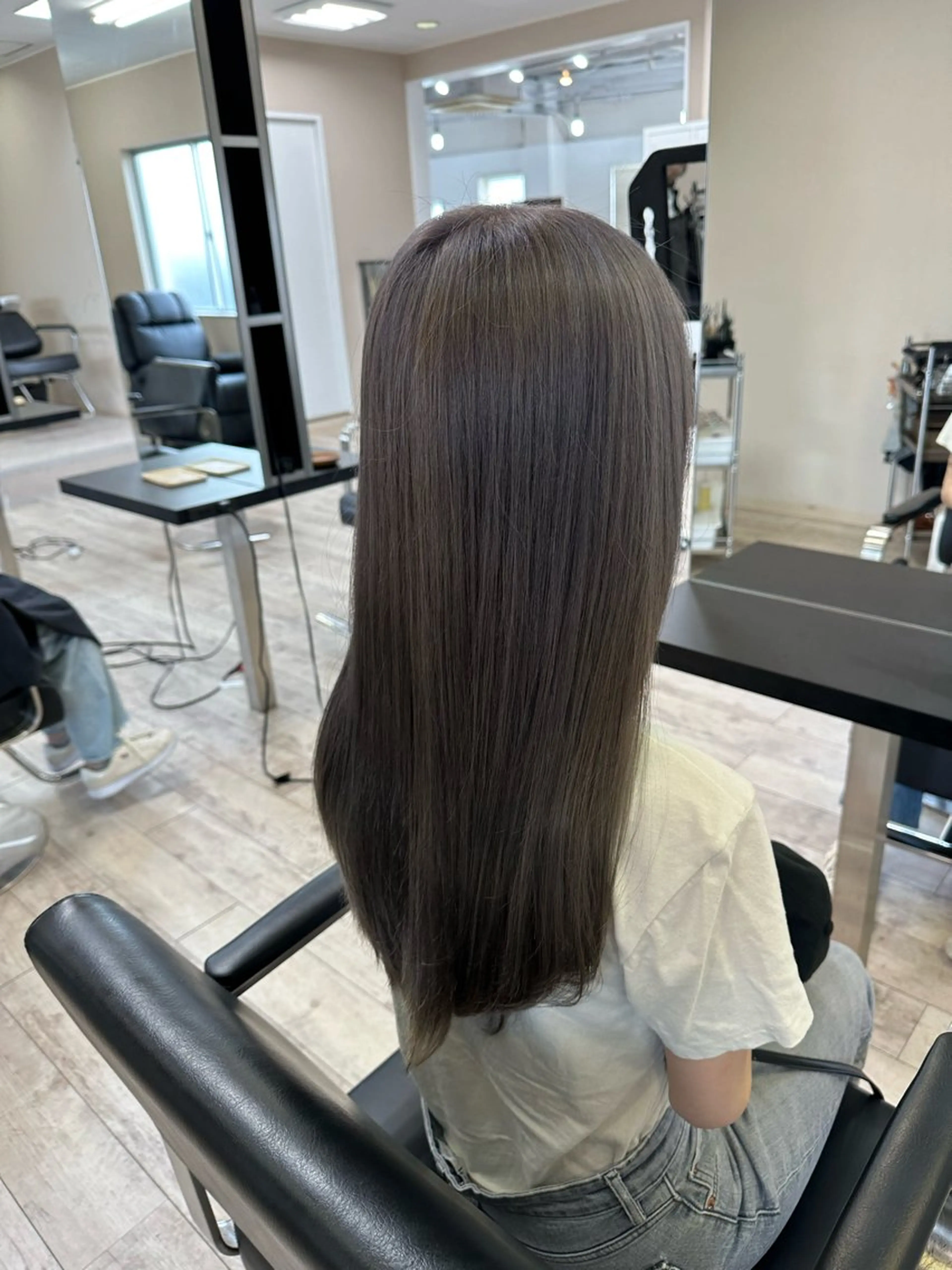 ロング カラー 松本龍星 TIDE HAIRのヘアスタイル