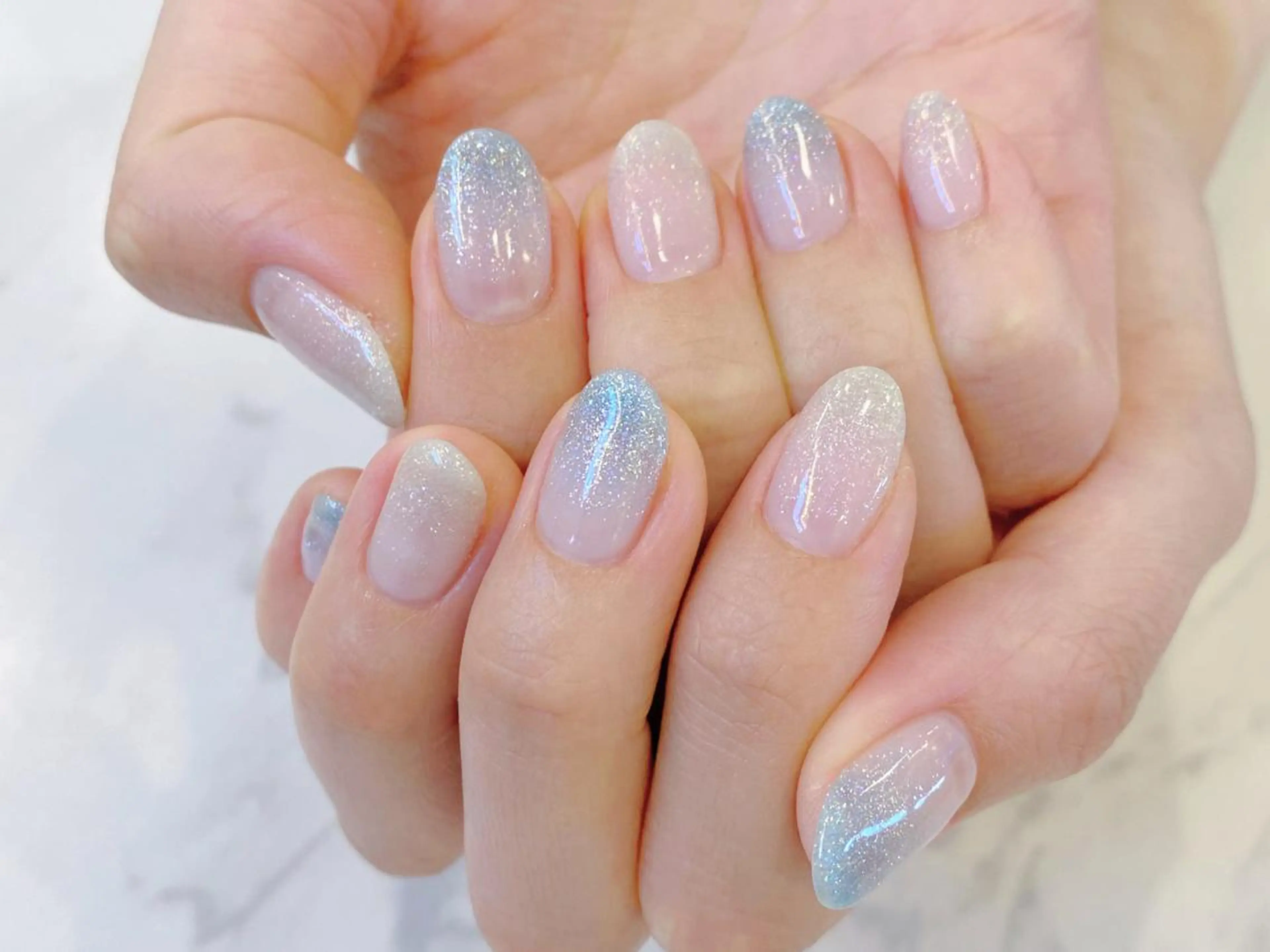 ミディアム ハンドネイル VENUS Nail ★池袋徒歩2分のネイルデザイン