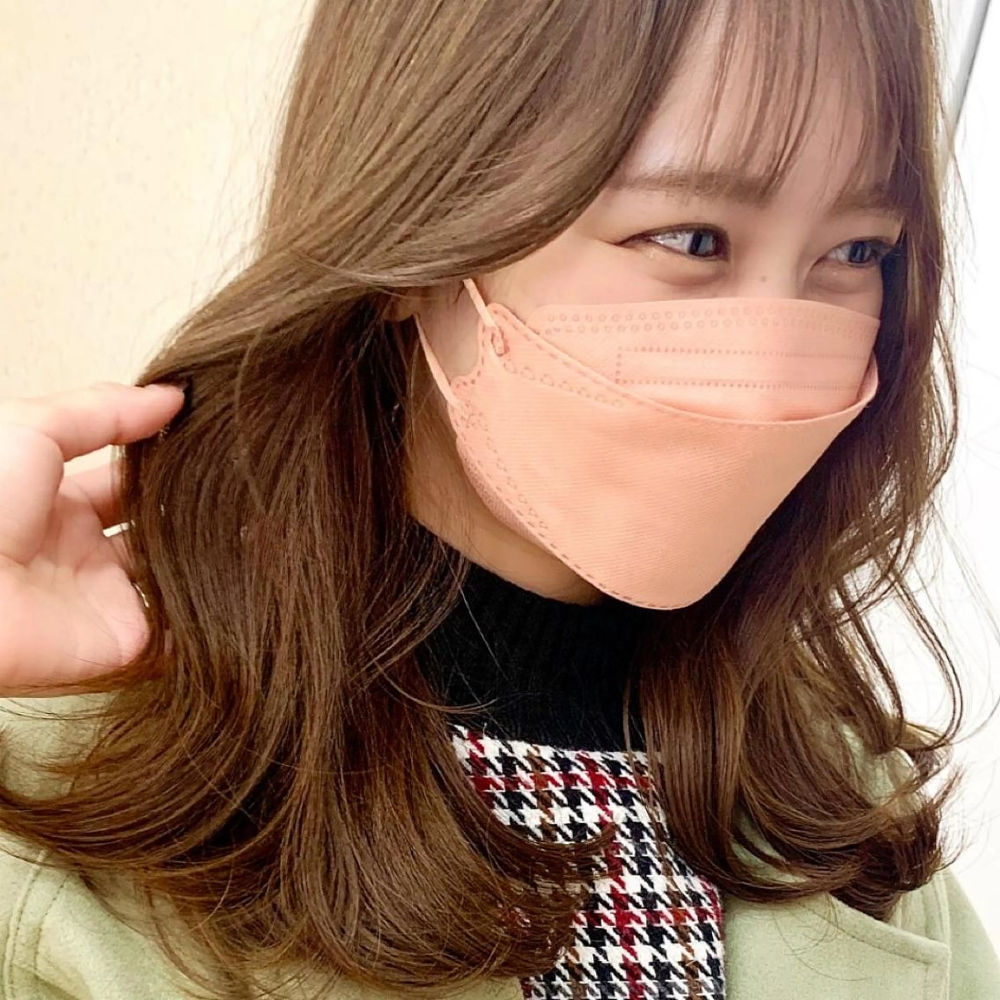 セミロング ブリーチなしダブル/ レイヤーカット 小棹のヘアスタイル