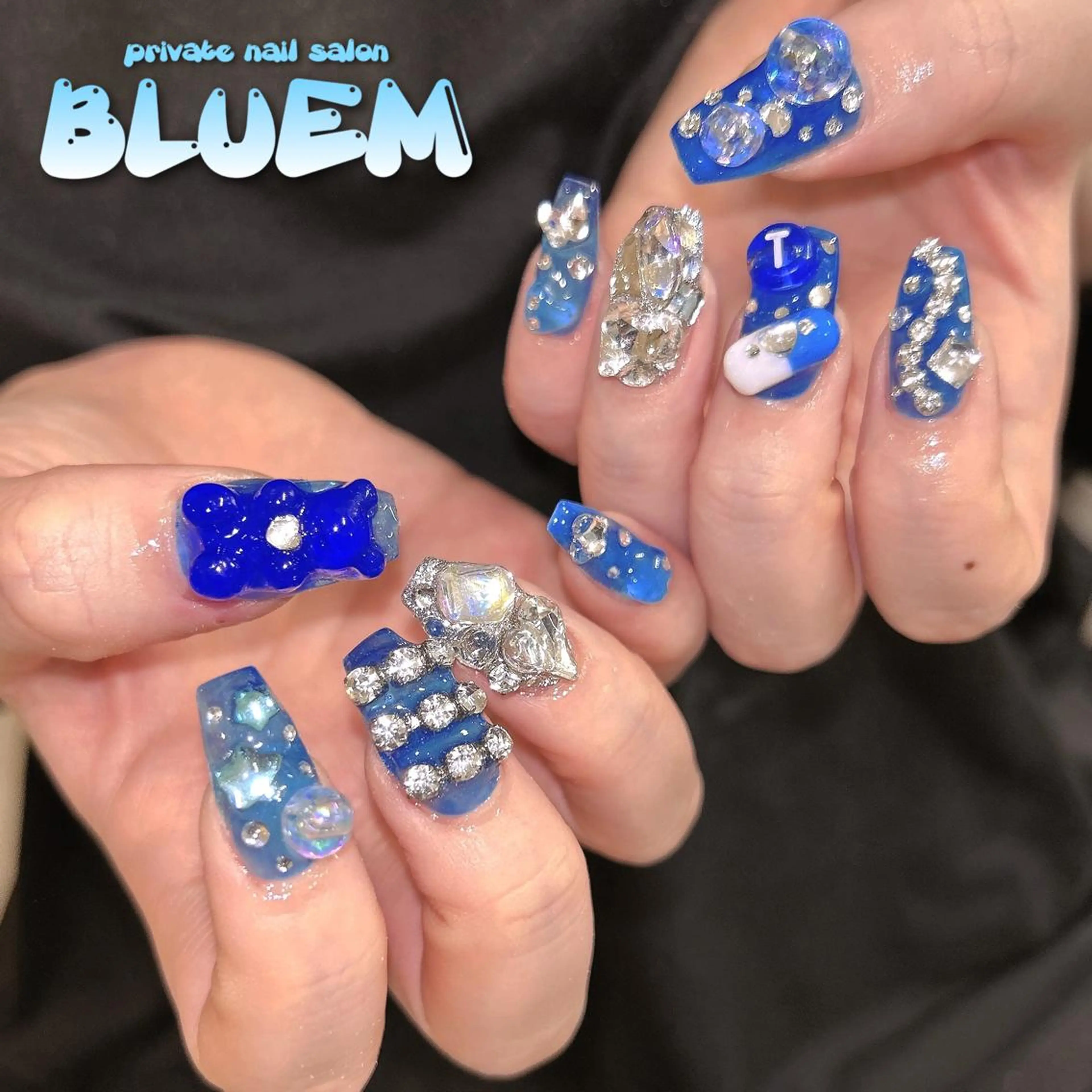 ネイル ハンドネイル BLUEM なな🐶のネイルデザイン