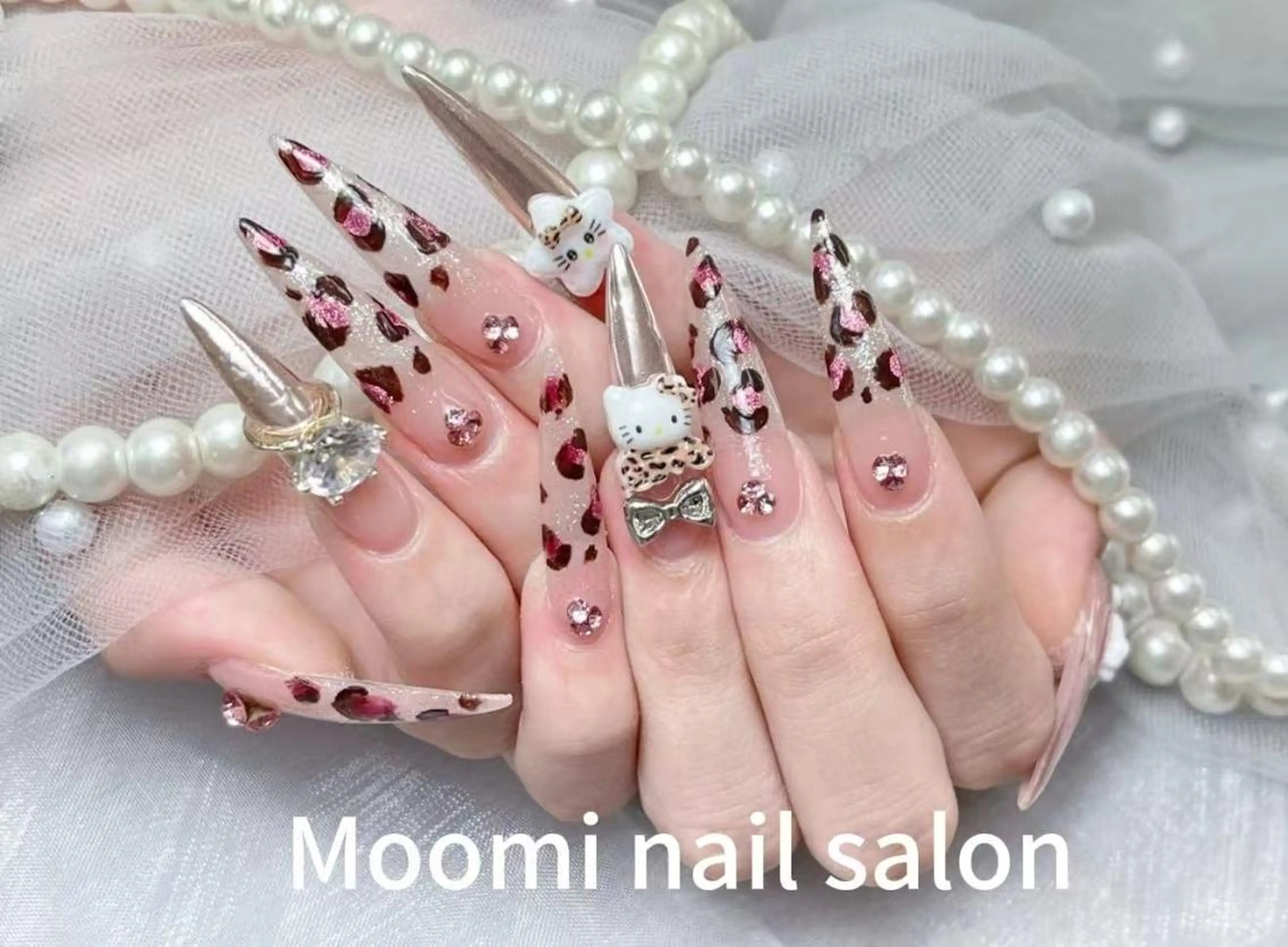 セミロング 韓国風ヘア ハンドネイル Moomi nail salonのネイルデザイン